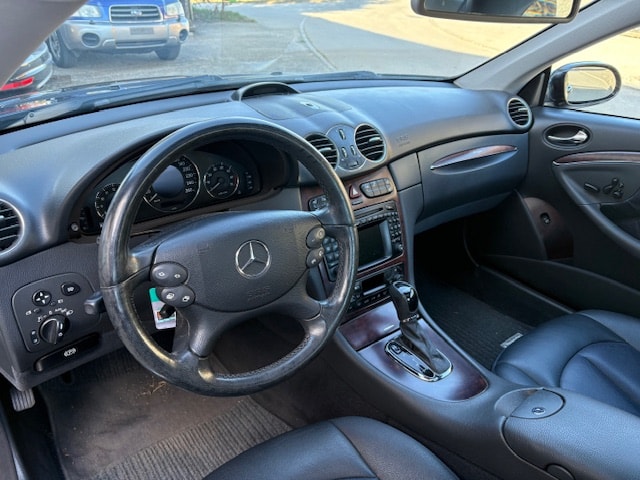 MERCEDES-BENZ CLK 320 Avantgarde Automatic Designo-image-9