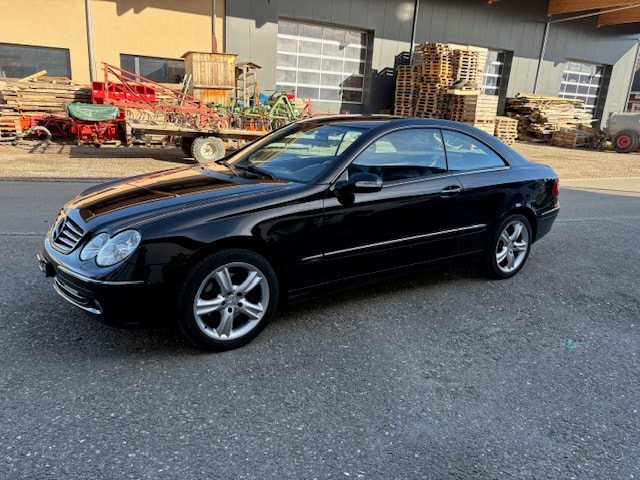 MERCEDES-BENZ CLK 320 Avantgarde Automatic Designo-image-4