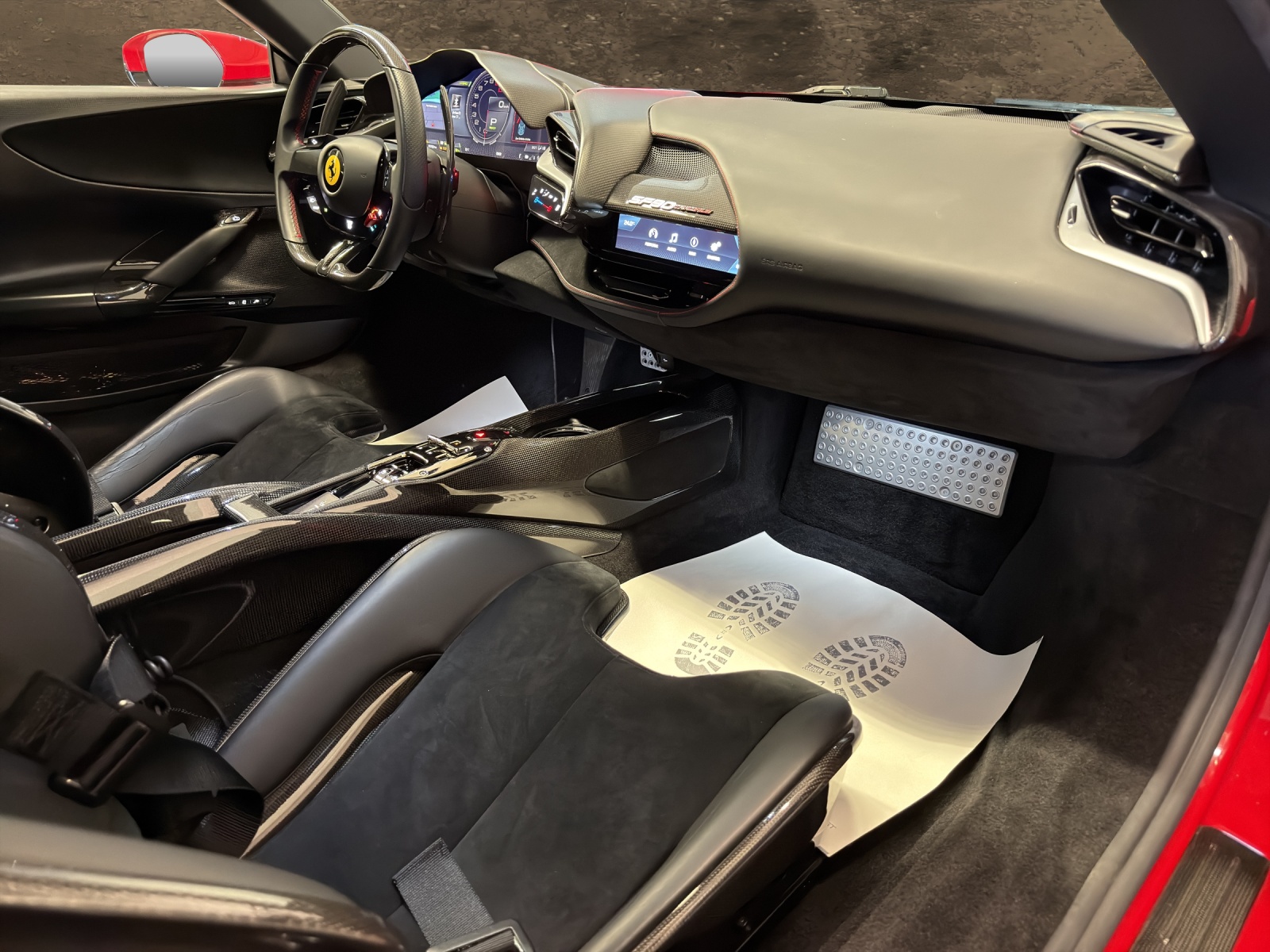 FERRARI SF90 Stradale Assetto-Fiorano-image-13