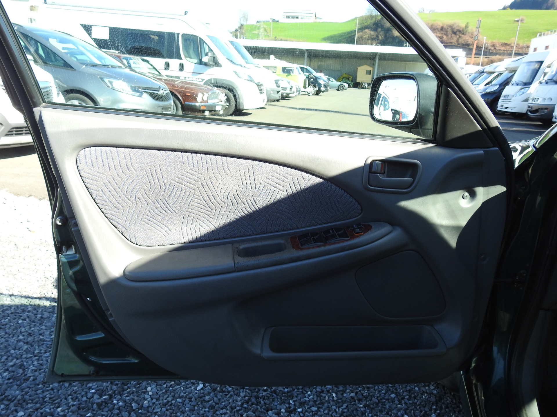 TOYOTA Avensis 2.0 Linea Sol-image-9