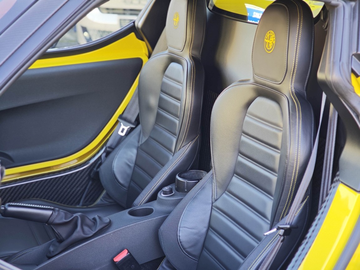 ALFA ROMEO 4C Spider 1750 TBi-image-6