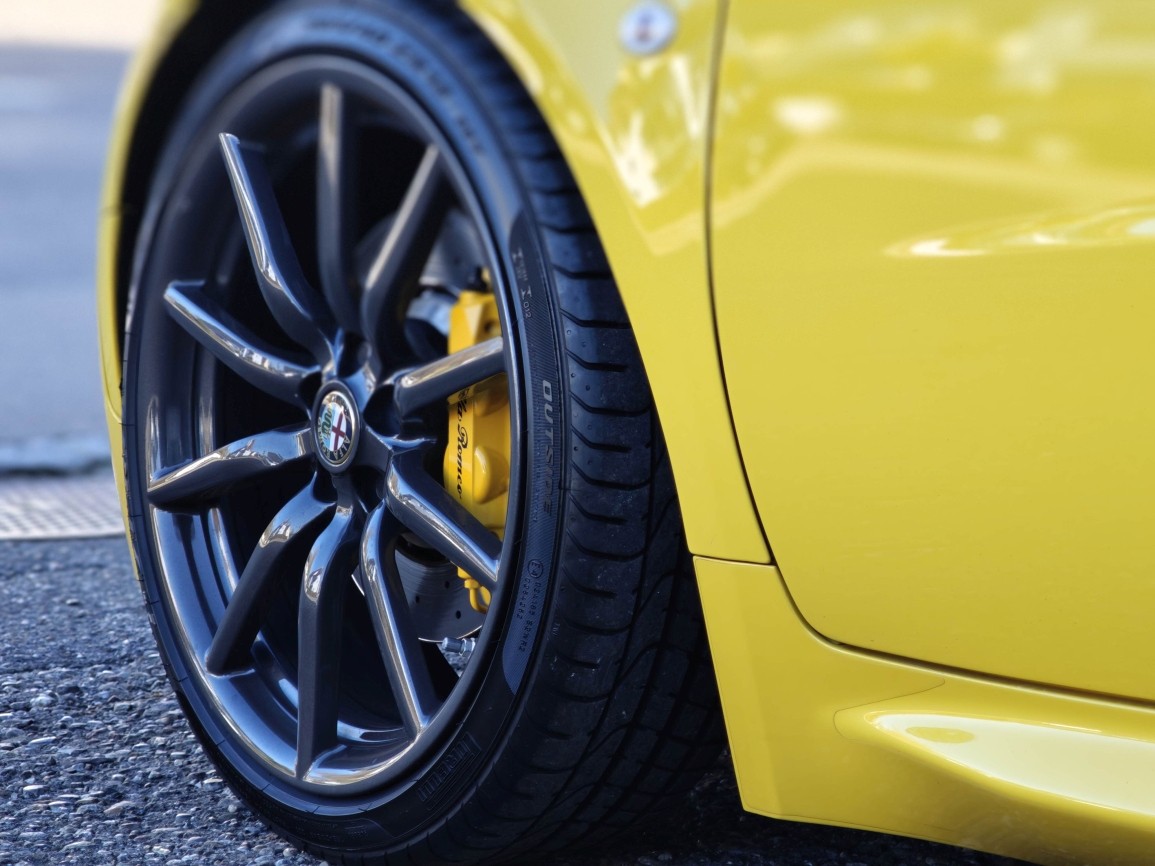 ALFA ROMEO 4C Spider 1750 TBi-image-8