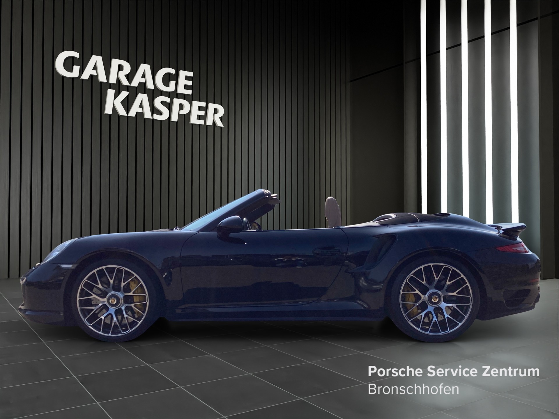 PORSCHE 911 Carrera Turbo S Cabriolet-image-1
