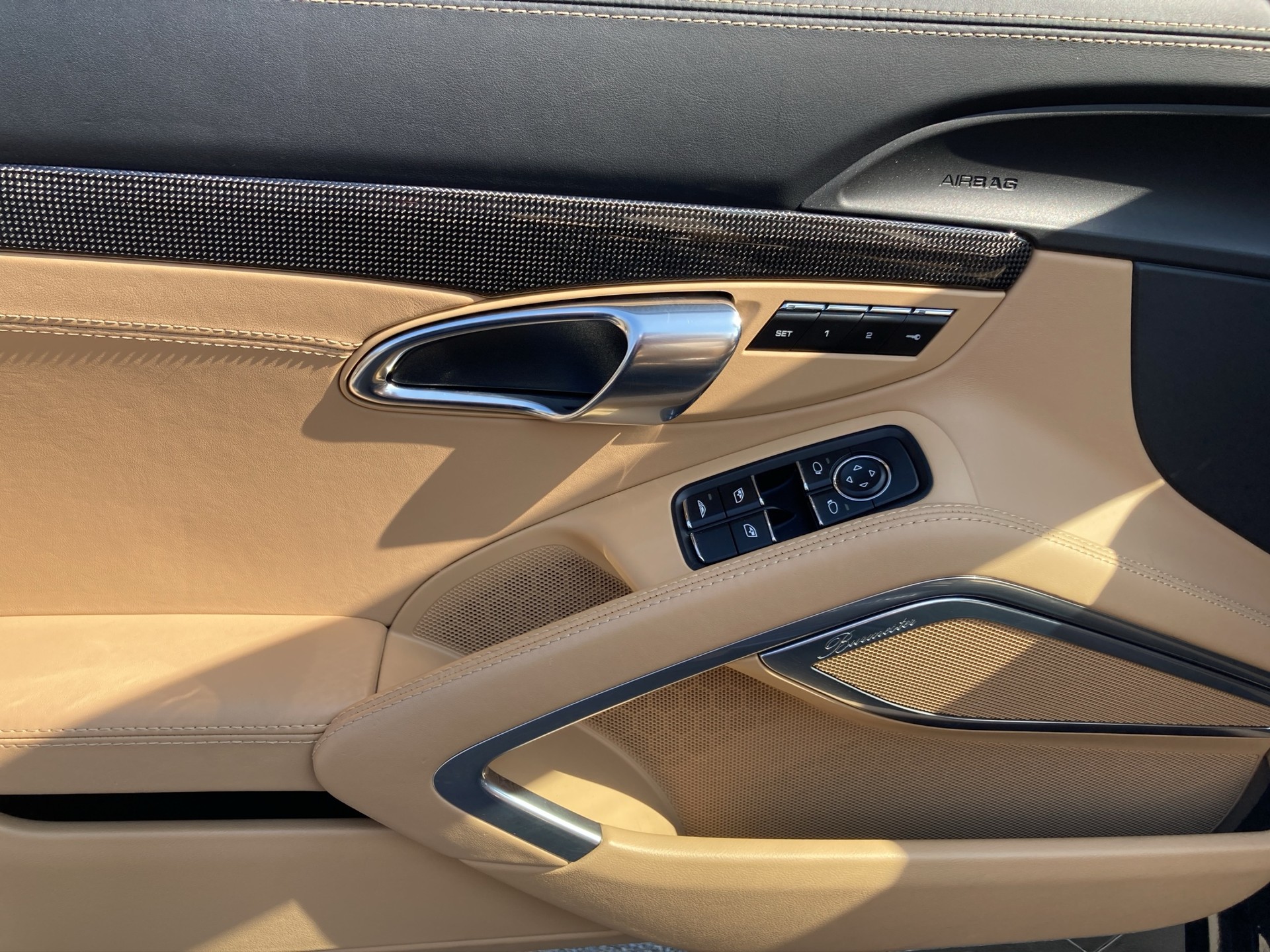 PORSCHE 911 Carrera Turbo S Cabriolet-image-10
