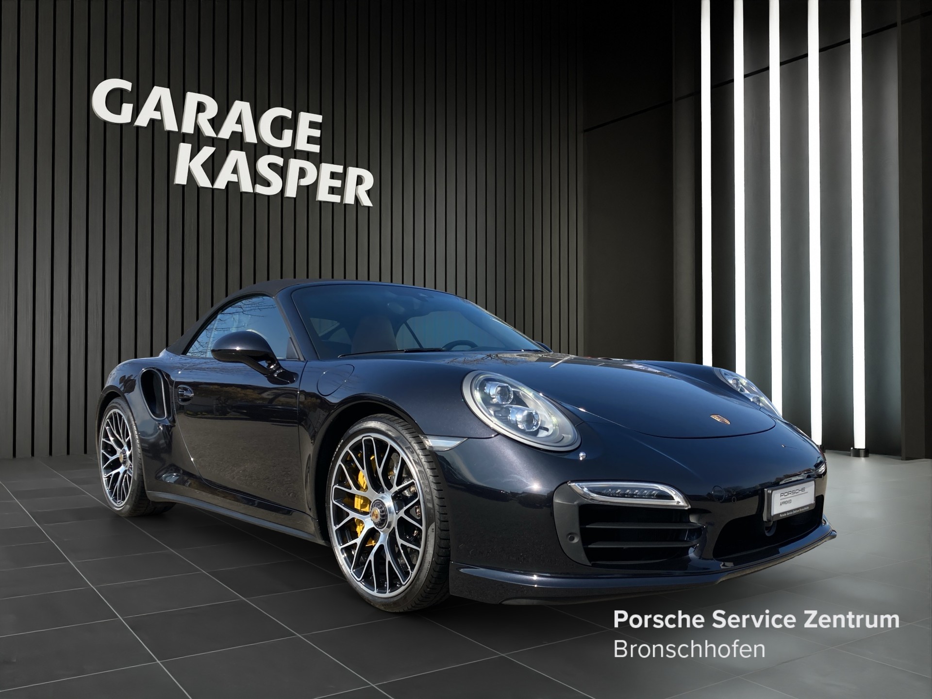 PORSCHE 911 Carrera Turbo S Cabriolet-image-6