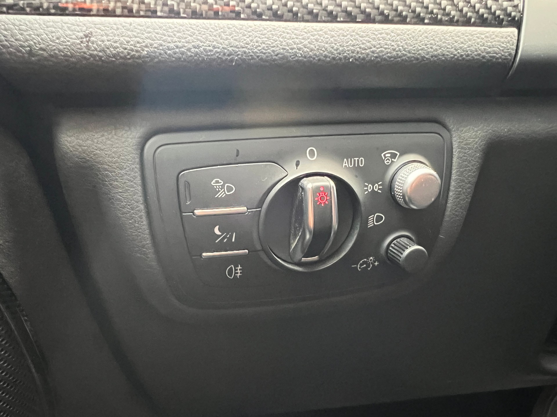 AUDI A6 allroad 3.0 BiTDI V6 quattro tiptronic-image-26