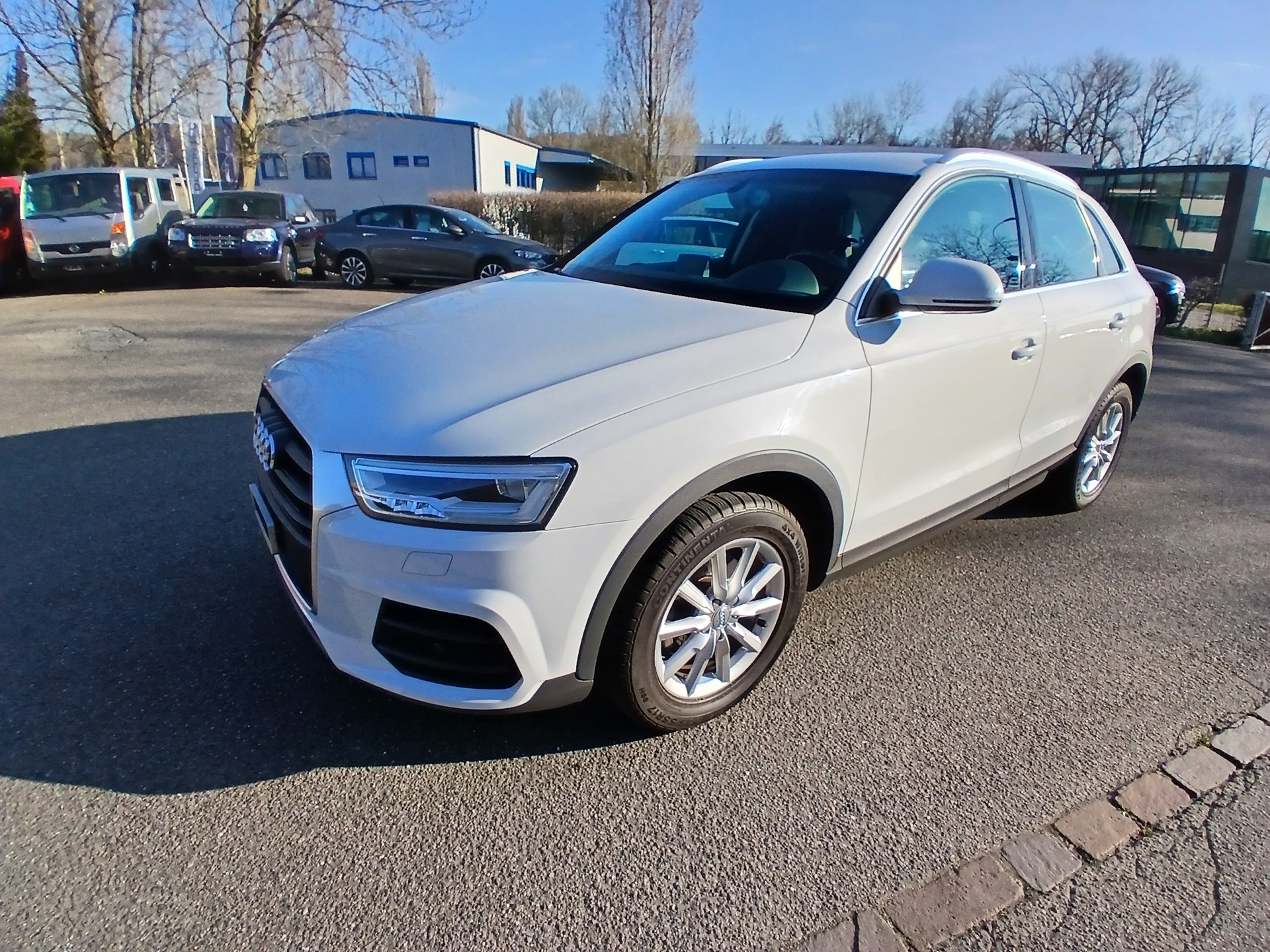 AUDI Q3 2.0 TDI quattro S-tronic