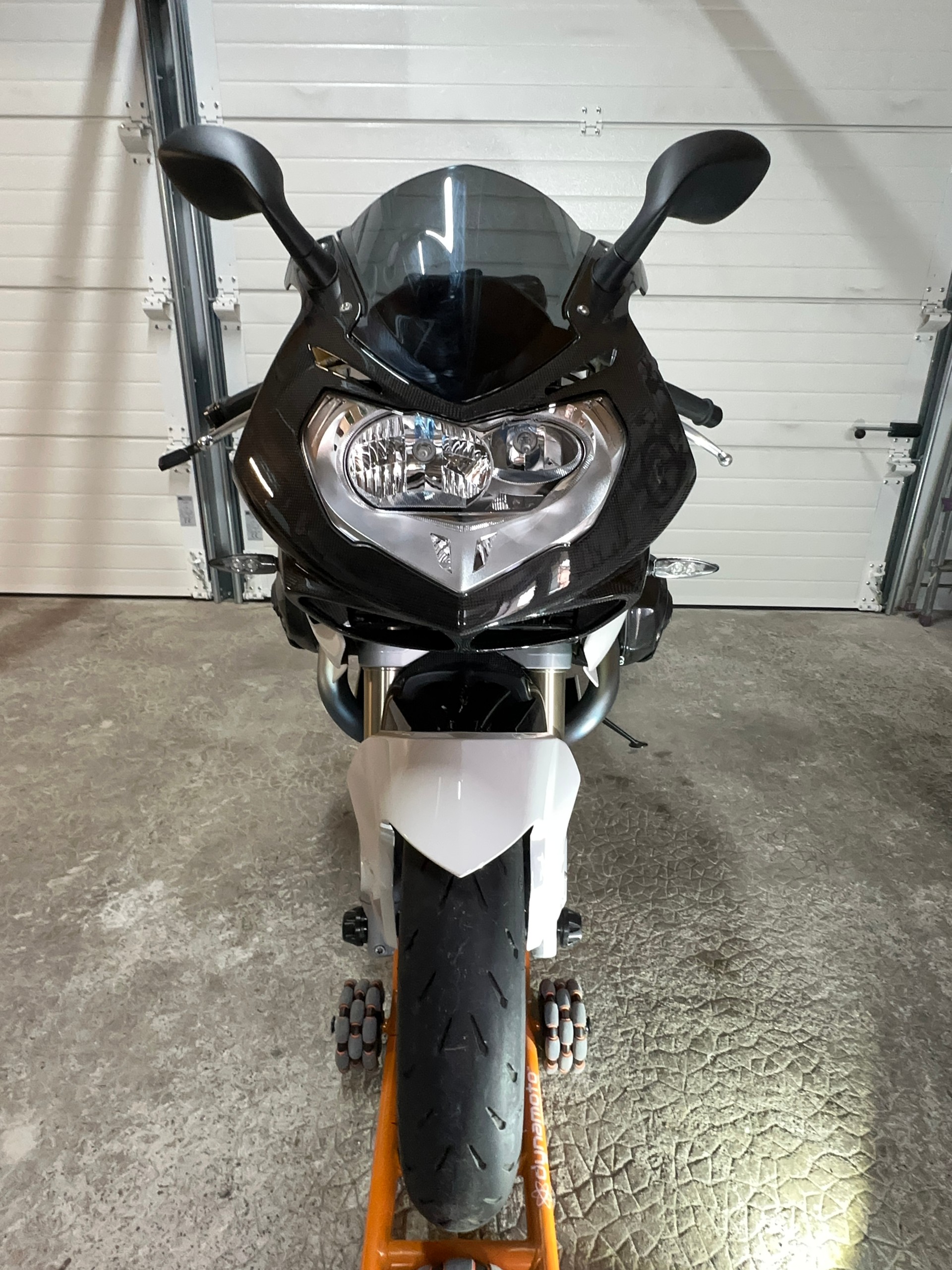 BMW HP2 Sport 1200-image-2