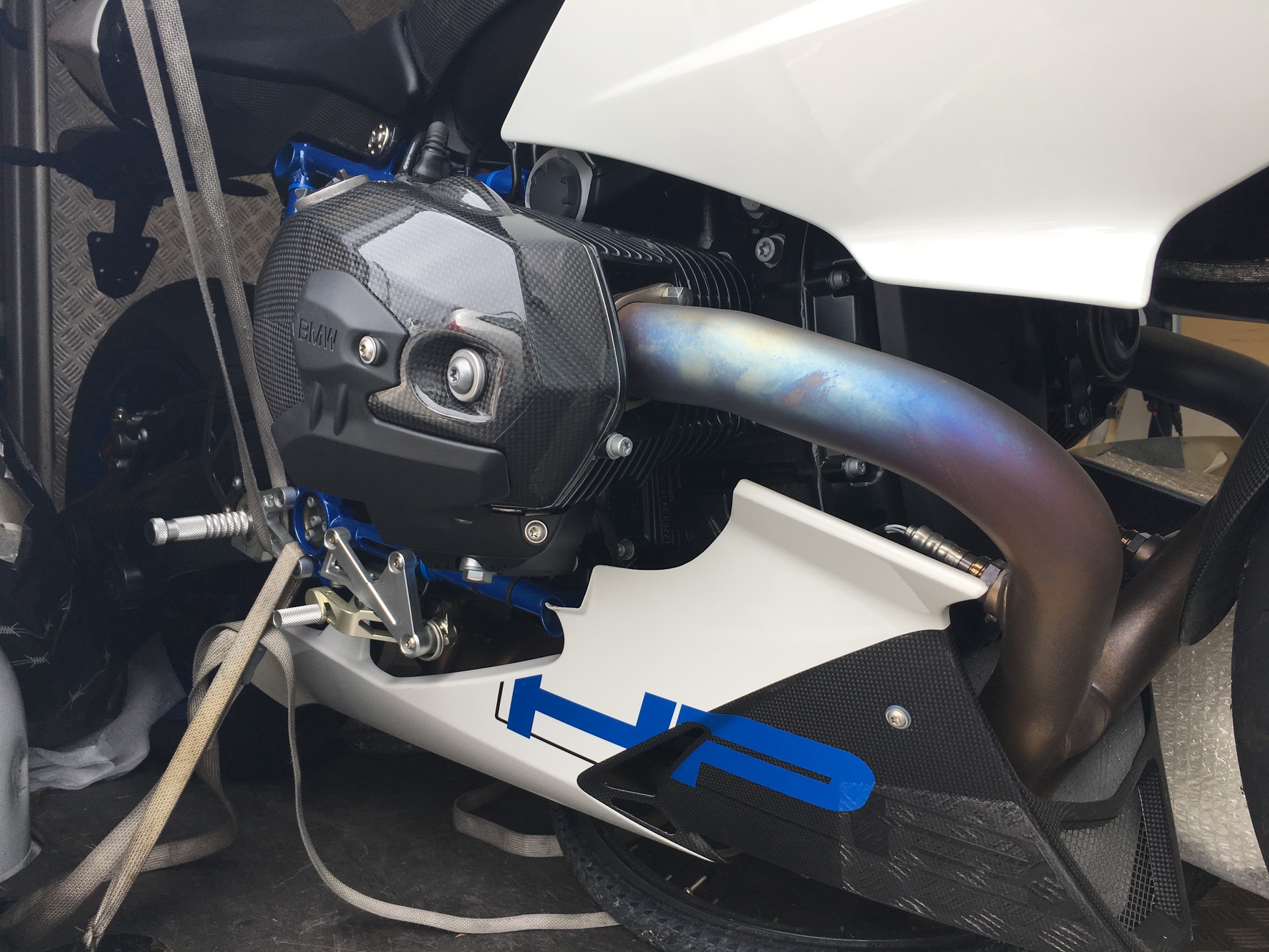 BMW HP2 Sport 1200-image-5