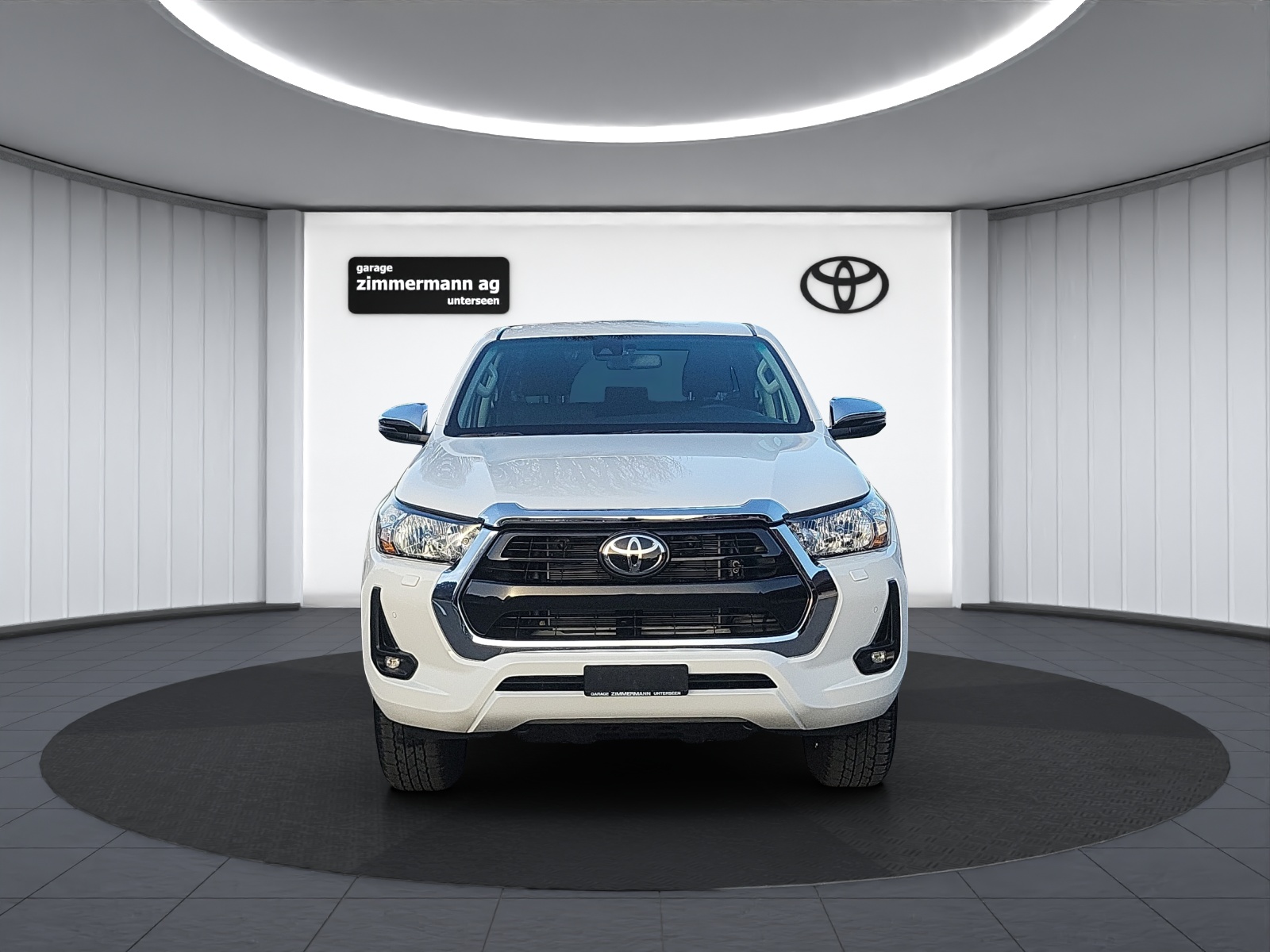 TOYOTA Hilux Double Cab.-Pick-up 2.8 Style AWD-showroom-element-1