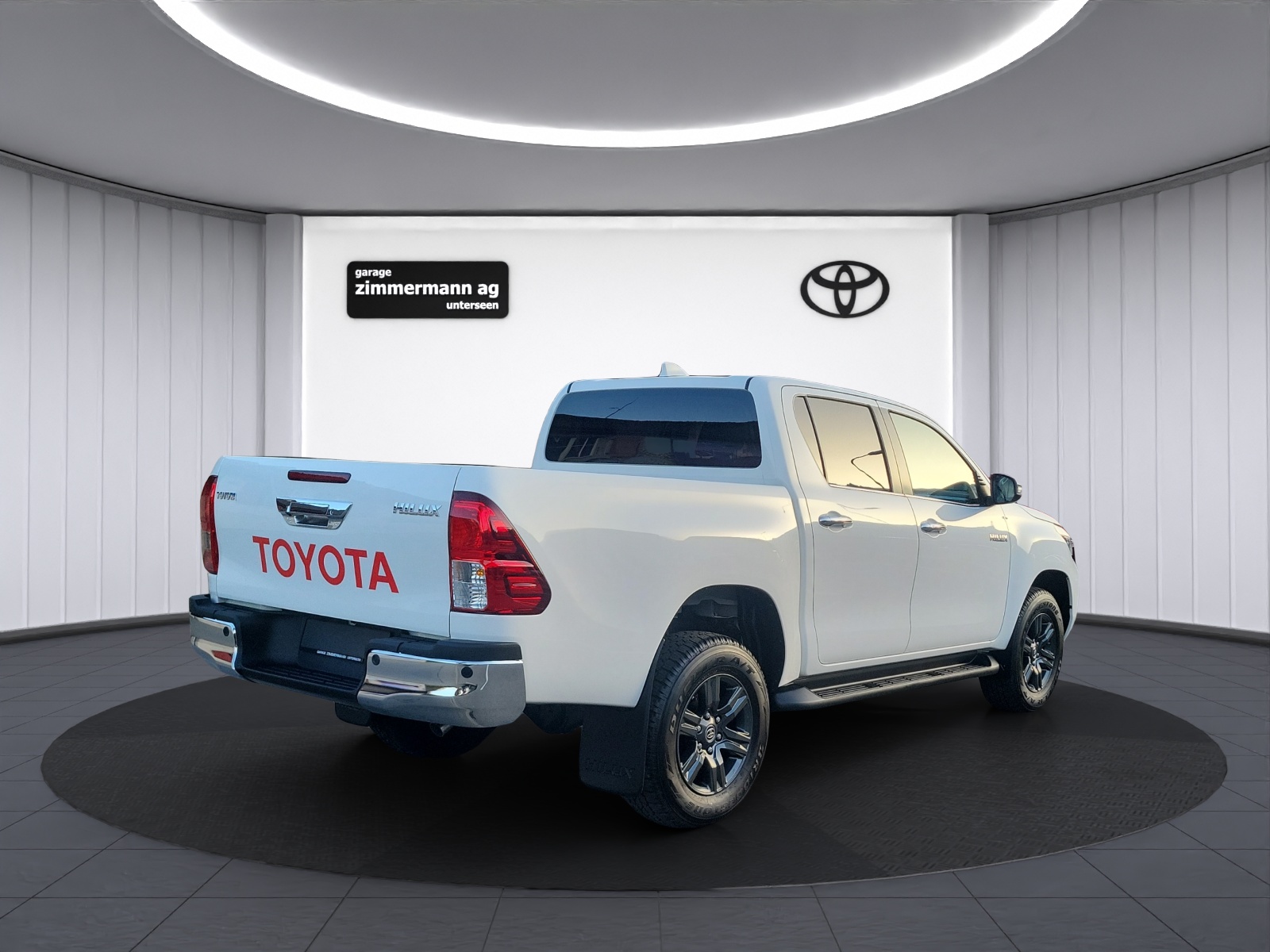 TOYOTA Hilux Double Cab.-Pick-up 2.8 Style AWD-image-6