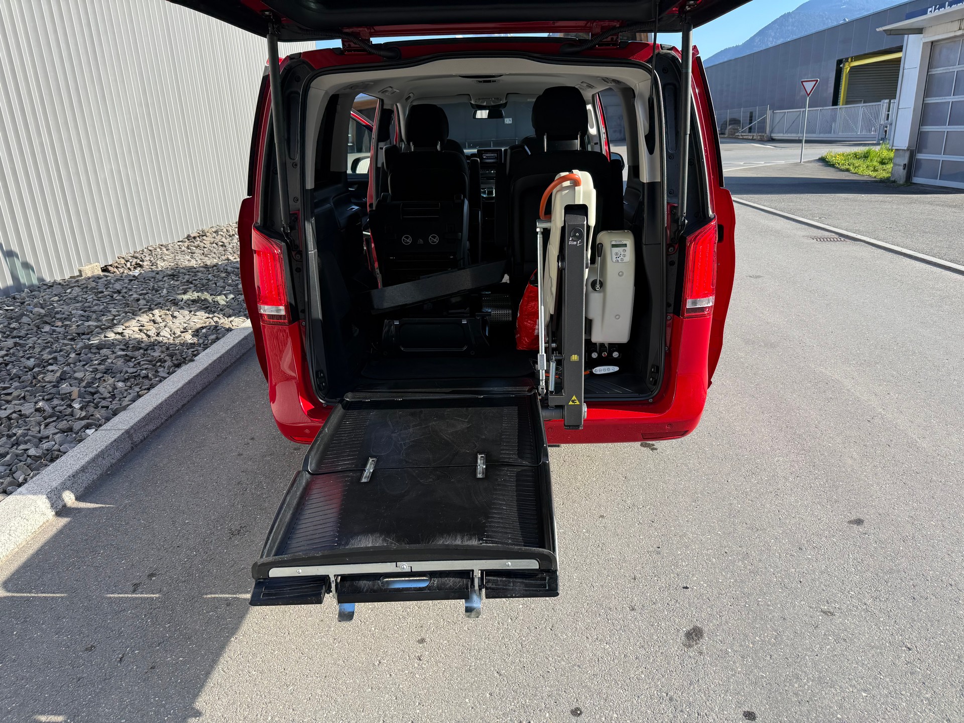 MERCEDES-BENZ V 250 d Trend lang 4Matic 7G-Tronic HANDICAP TOTALEMENT-image-44