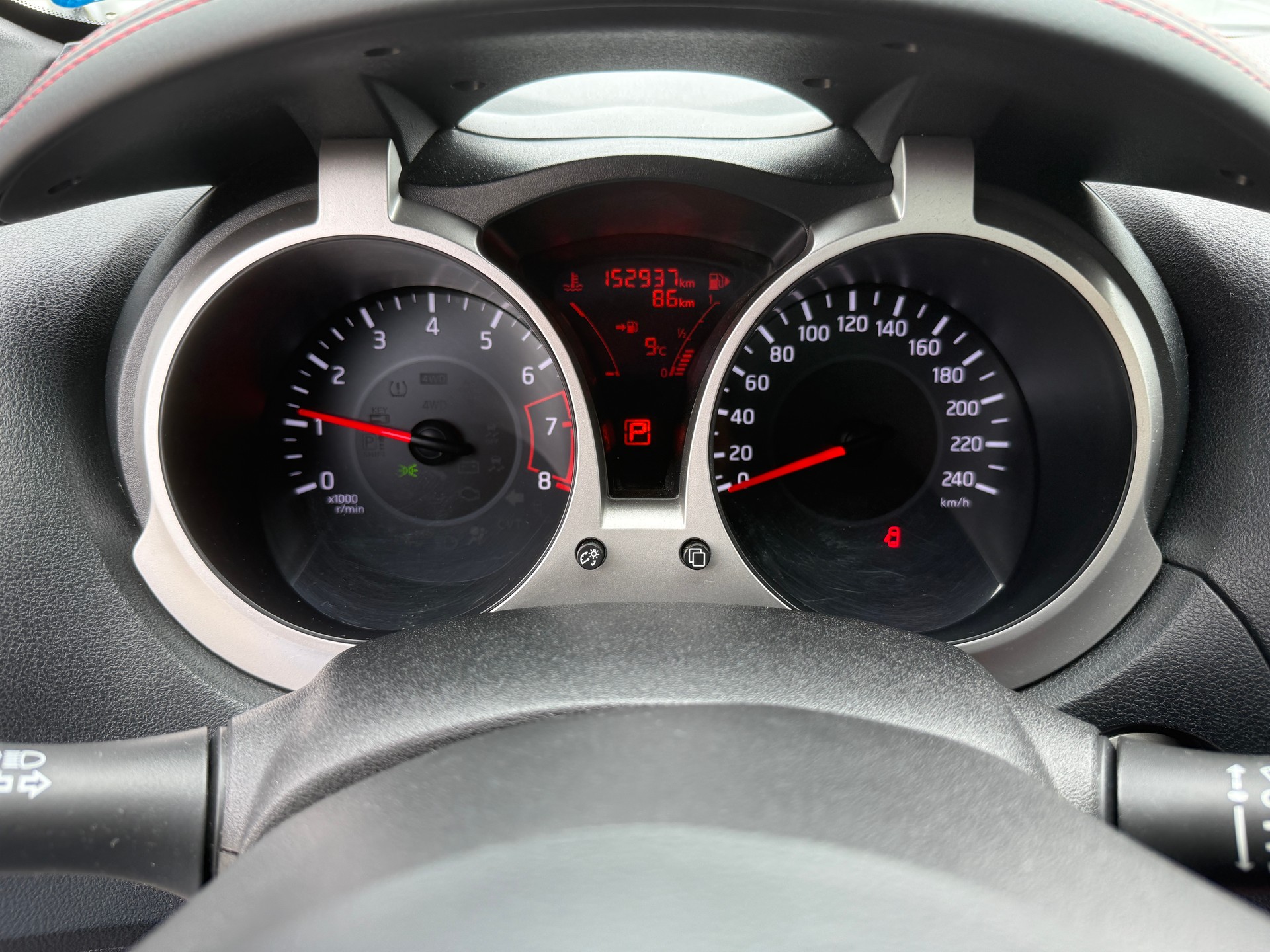 NISSAN Juke 1.6 DIG-T acenta 4x4 Xtronic M-CVT-image-10