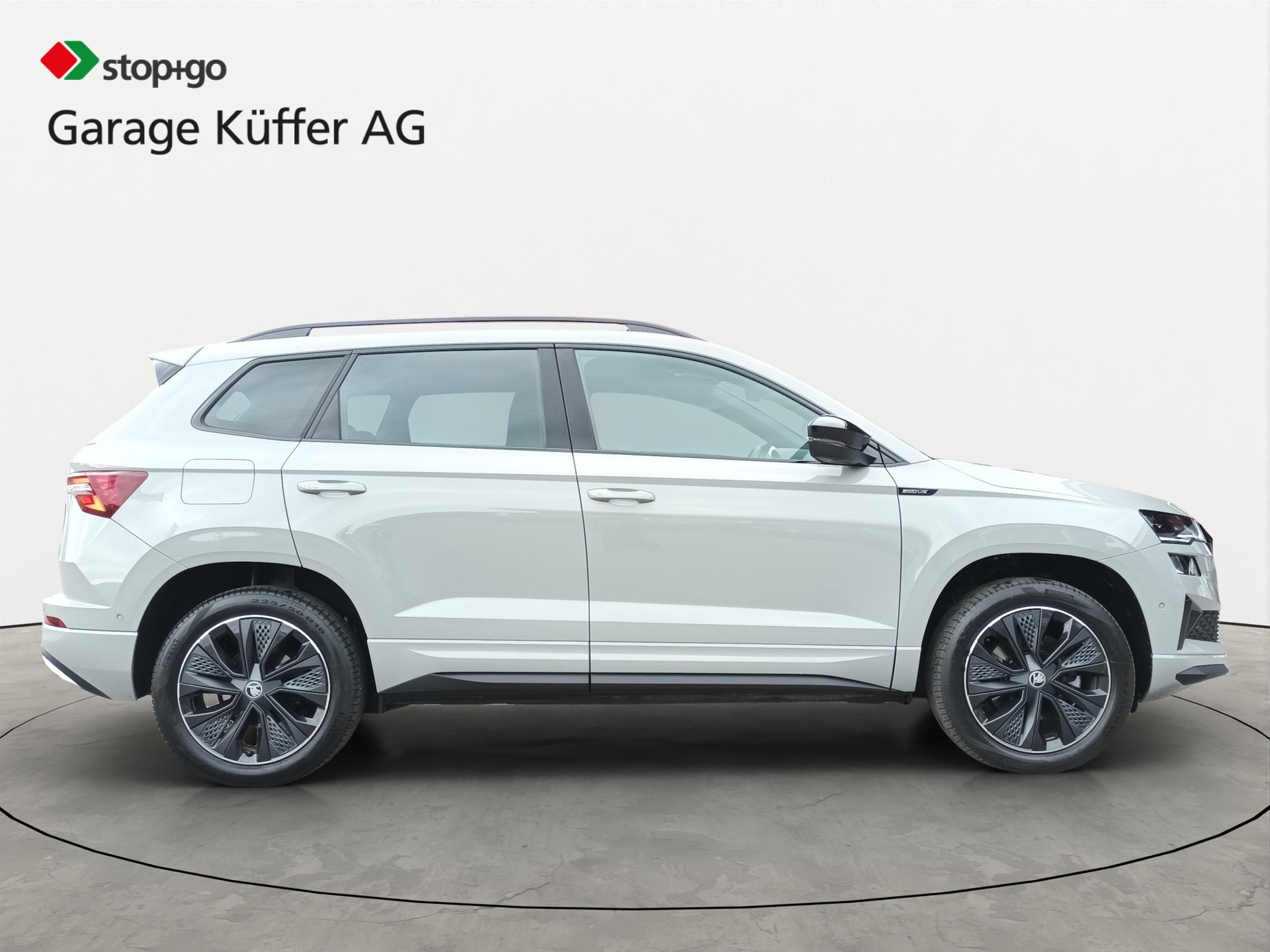 SKODA Karoq 2.0 TSI SportLine 4x4 DSG-showroom-element-3