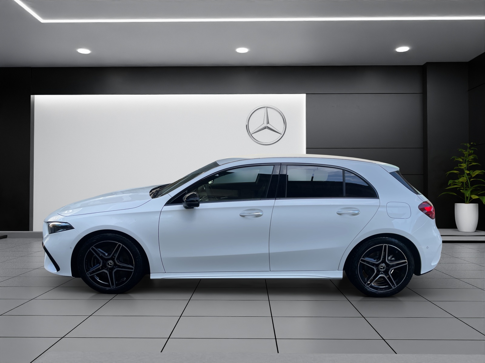 MERCEDES-BENZ A 250 4Matic 8G-DCT-showroom-element-2