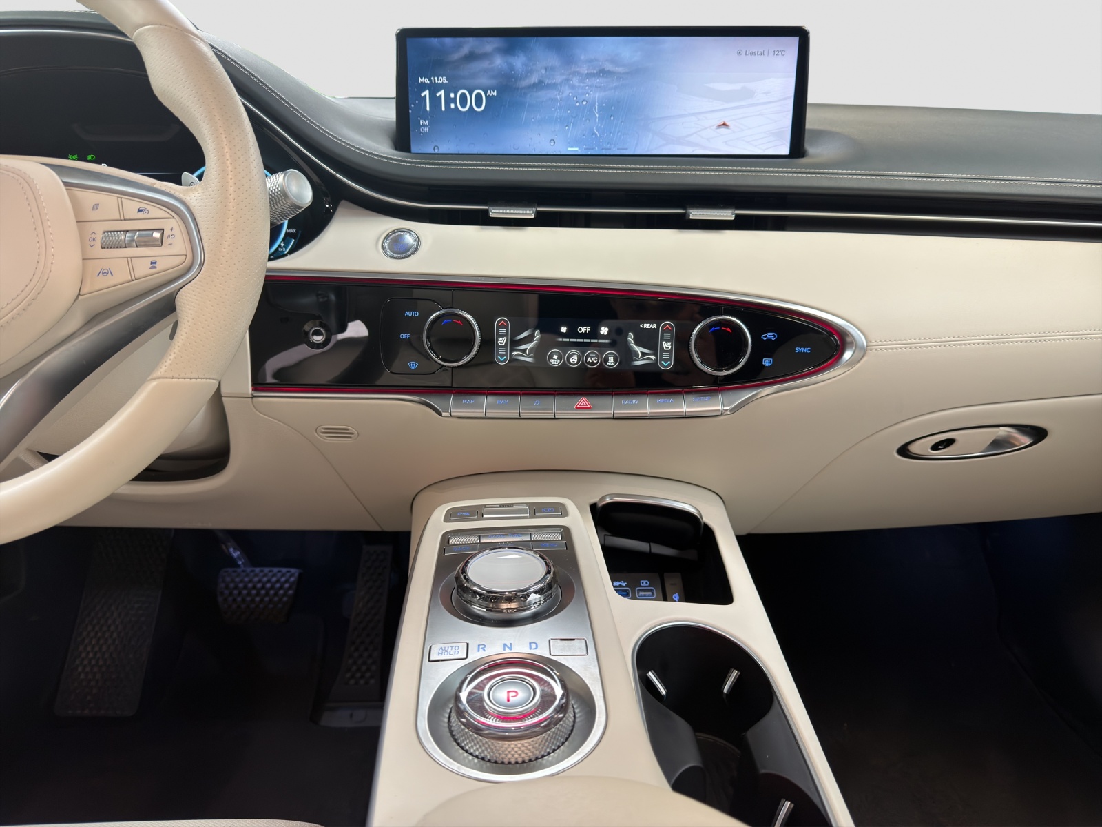 GENESIS GV70 Electrified Sport kWh 77,4 AWD-image-12