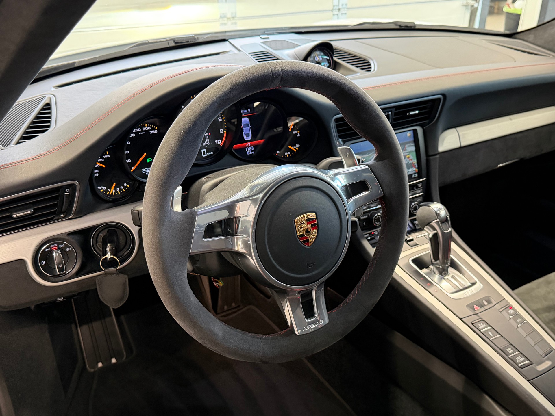 PORSCHE 911 GT3 PDK Clubsport **Porsche Approved Garantie**-image-14