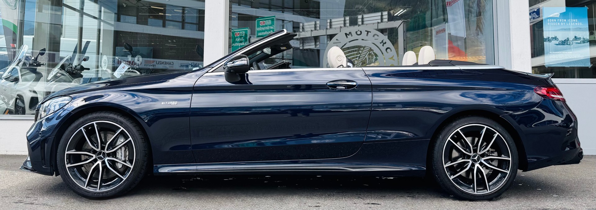 MERCEDES-BENZ C 43 Cabriolet AMG 4Matic 9G-Tronic-showroom-element-3