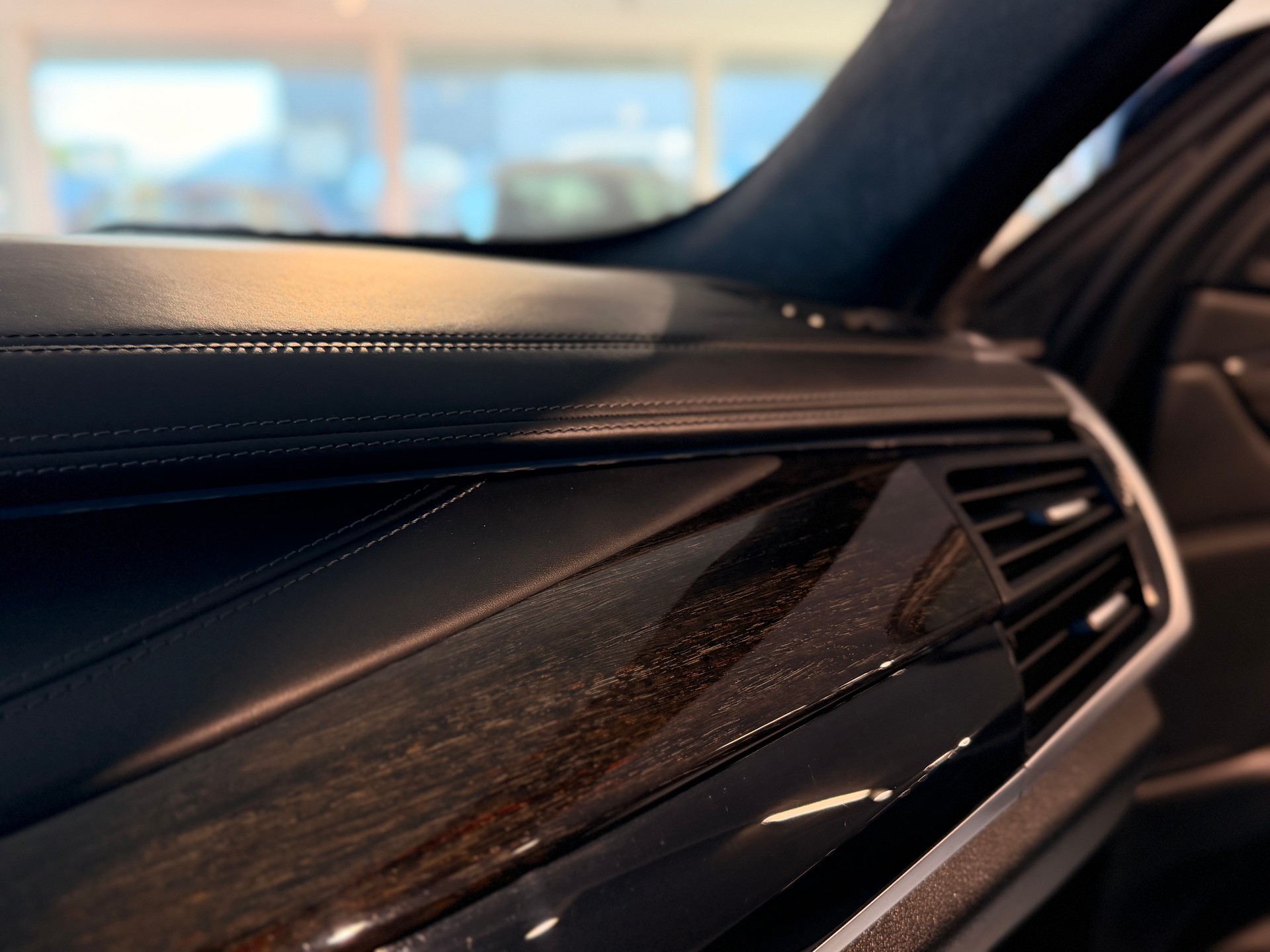 BMW X6M Steptronic-image-25