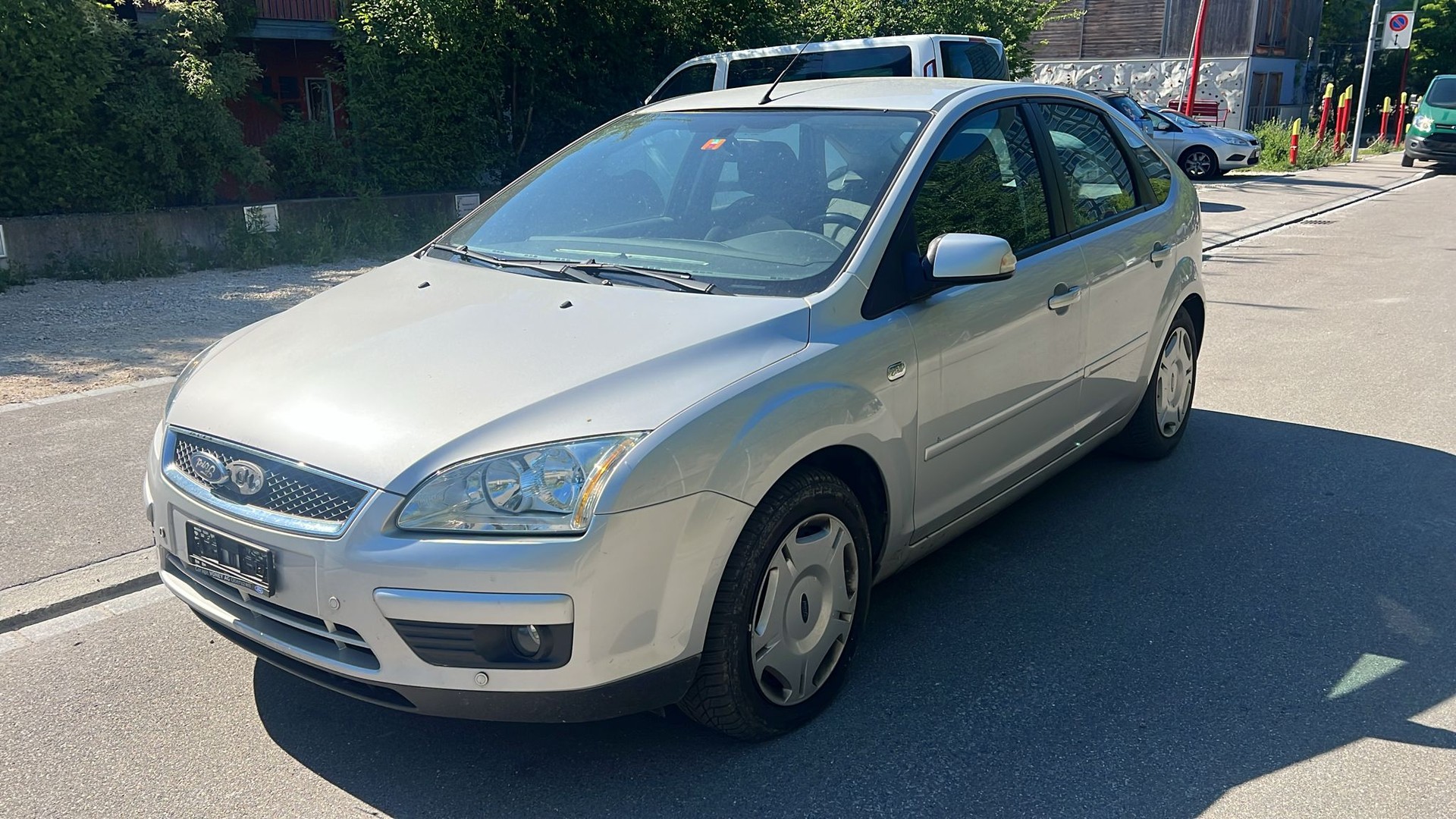 FORD Focus 2.0i Trend