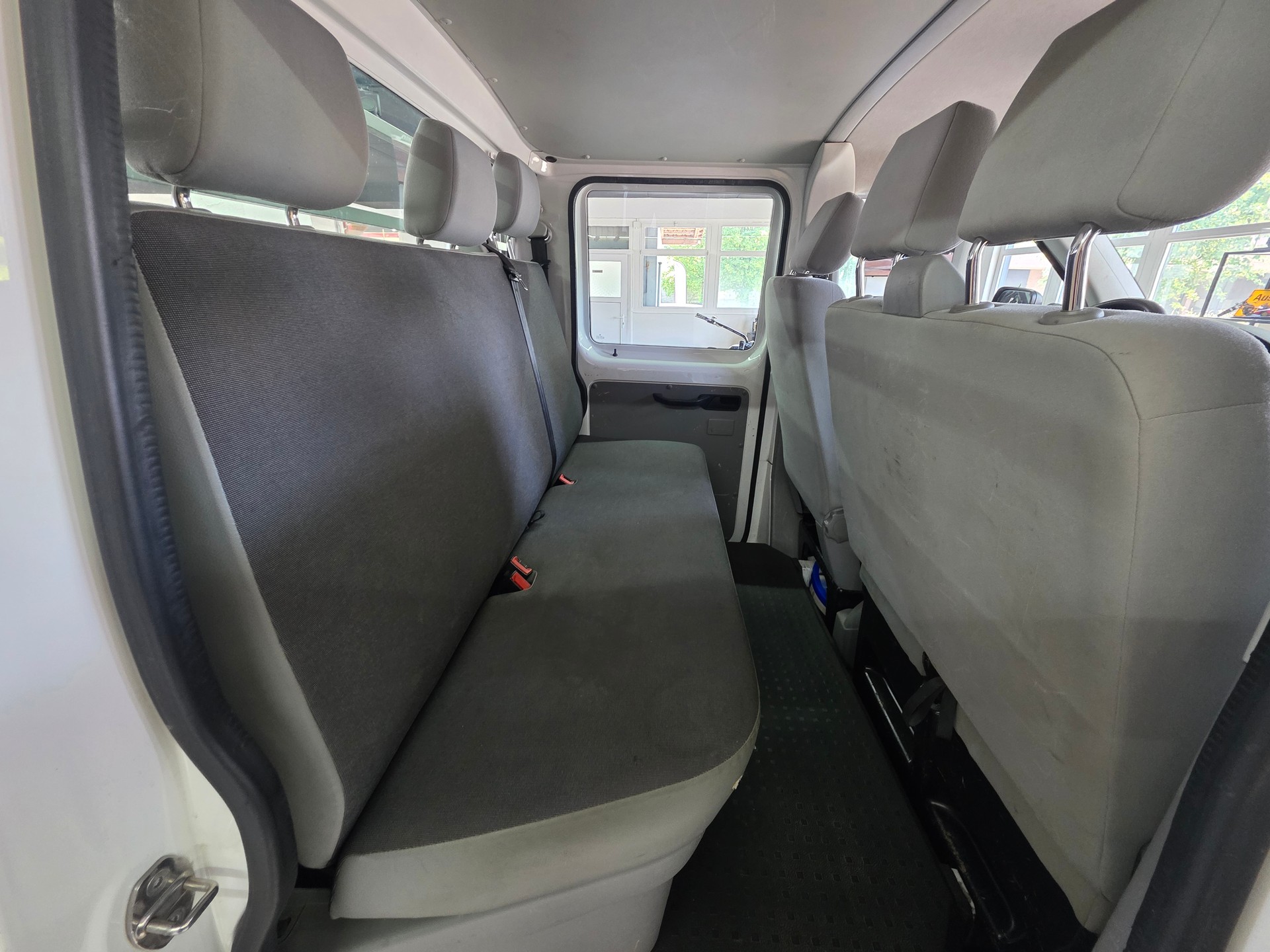 VW T5 2.0 TDI BMT-image-13