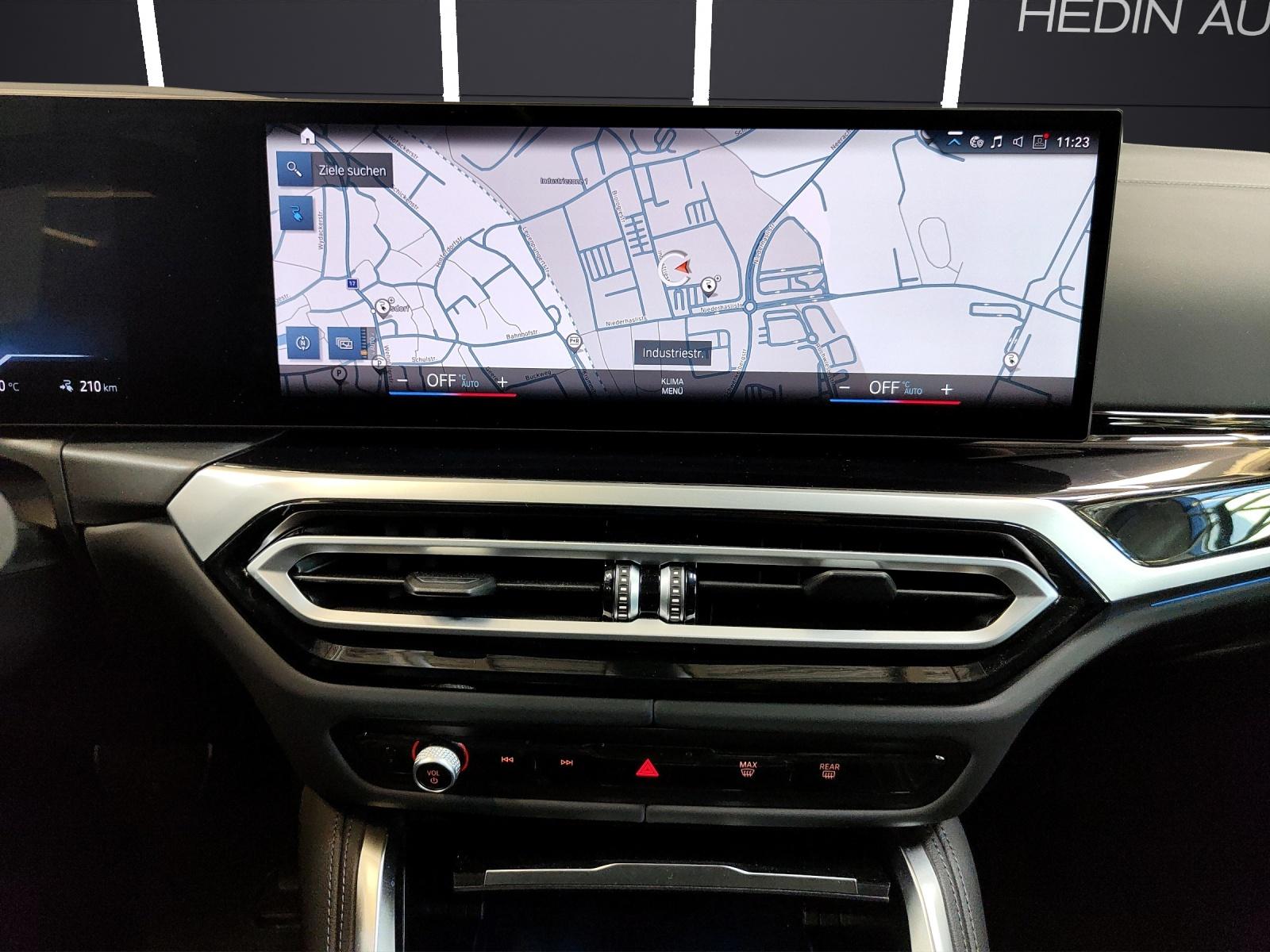 BMW i4 M50 Attraktiven Leasingzinssatz ab 0.9 % bei Abschluss einer BMW Fahrzeugversicherung.-image-13