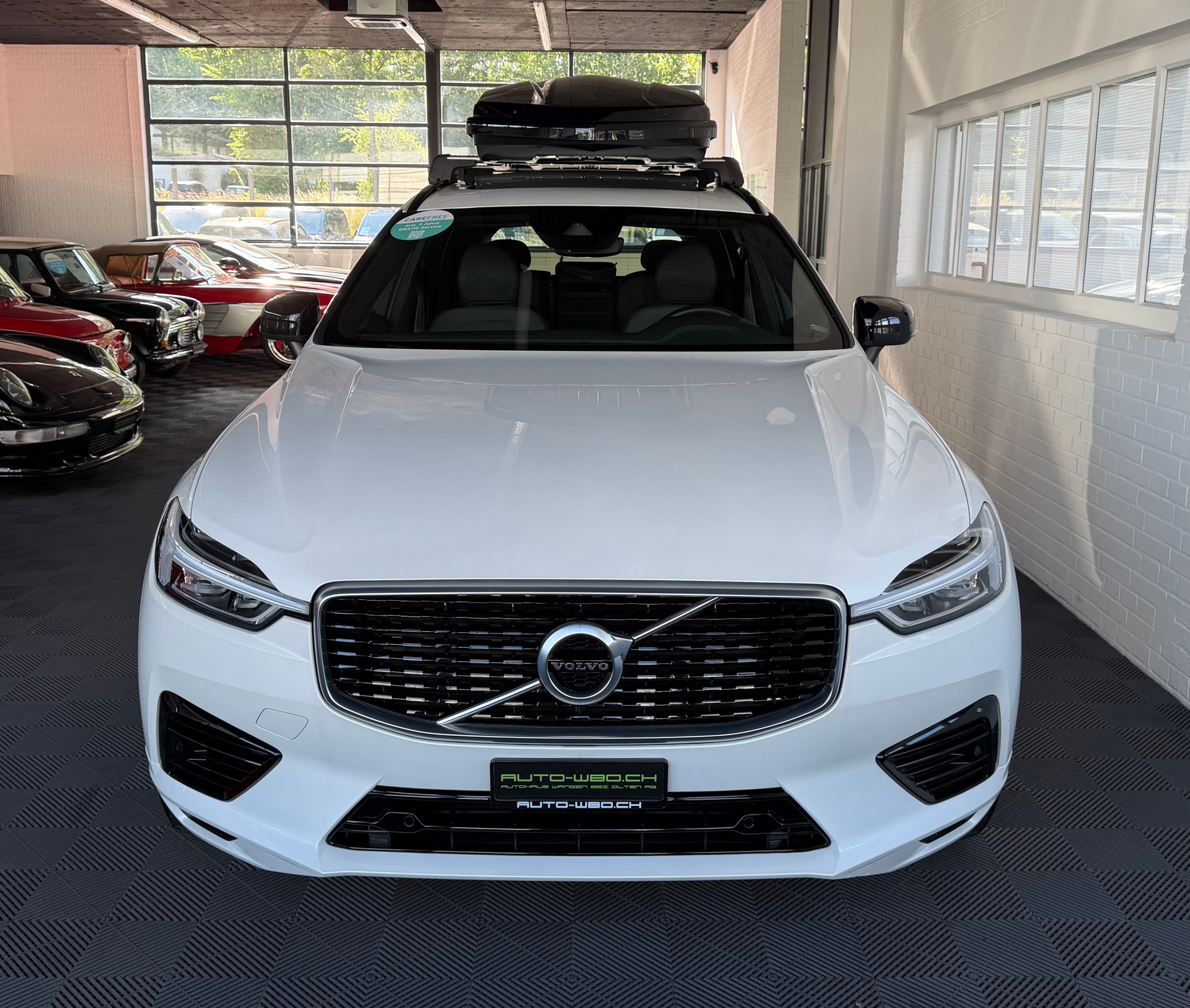 VOLVO XC60 T8 eAWD R-Design Geartronic-image-6
