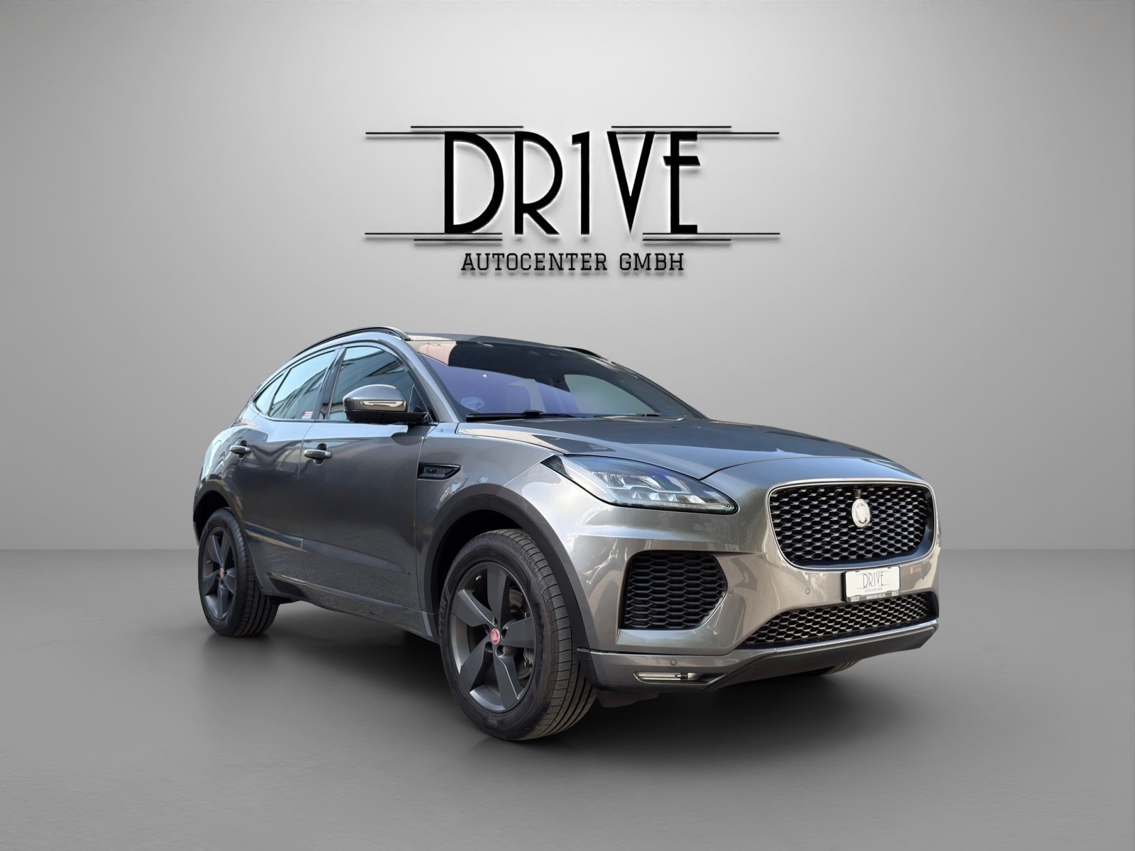 JAGUAR E-Pace 2.0d D180 AWD Automatik-showroom-element-2
