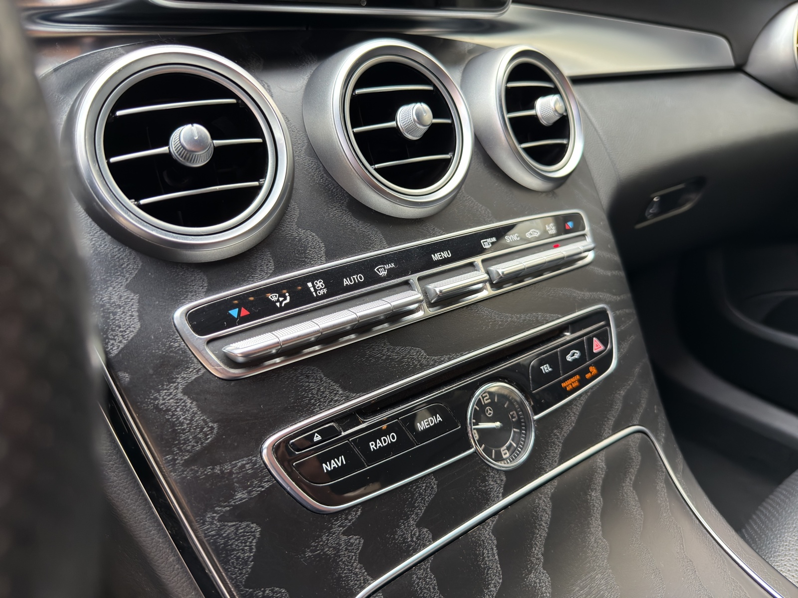 MERCEDES-BENZ C 250 BlueTEC 4Matic 9G-Tronic-image-12