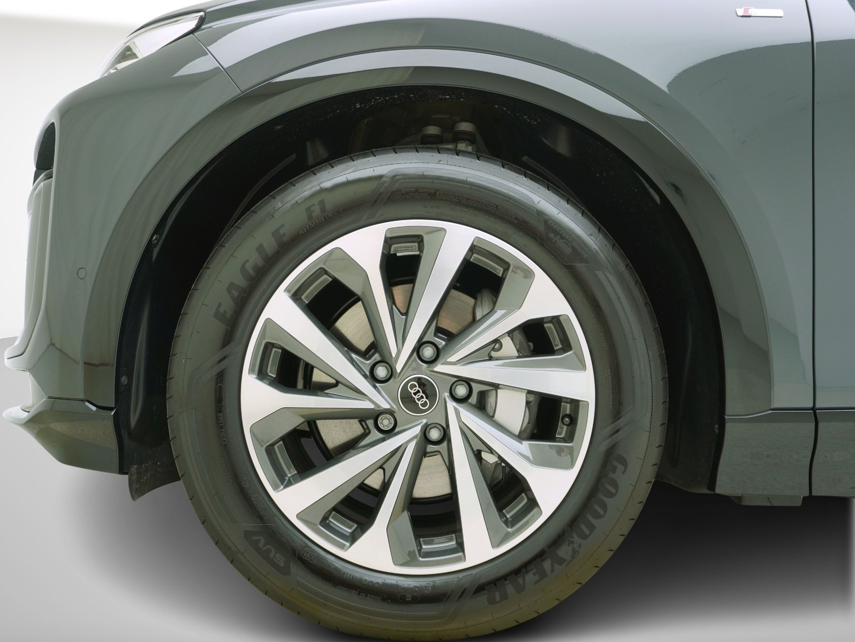 AUDI Q6 e-tron Sportback S line quattro **Audi Werksgarantie bis 07/2030**-image-6