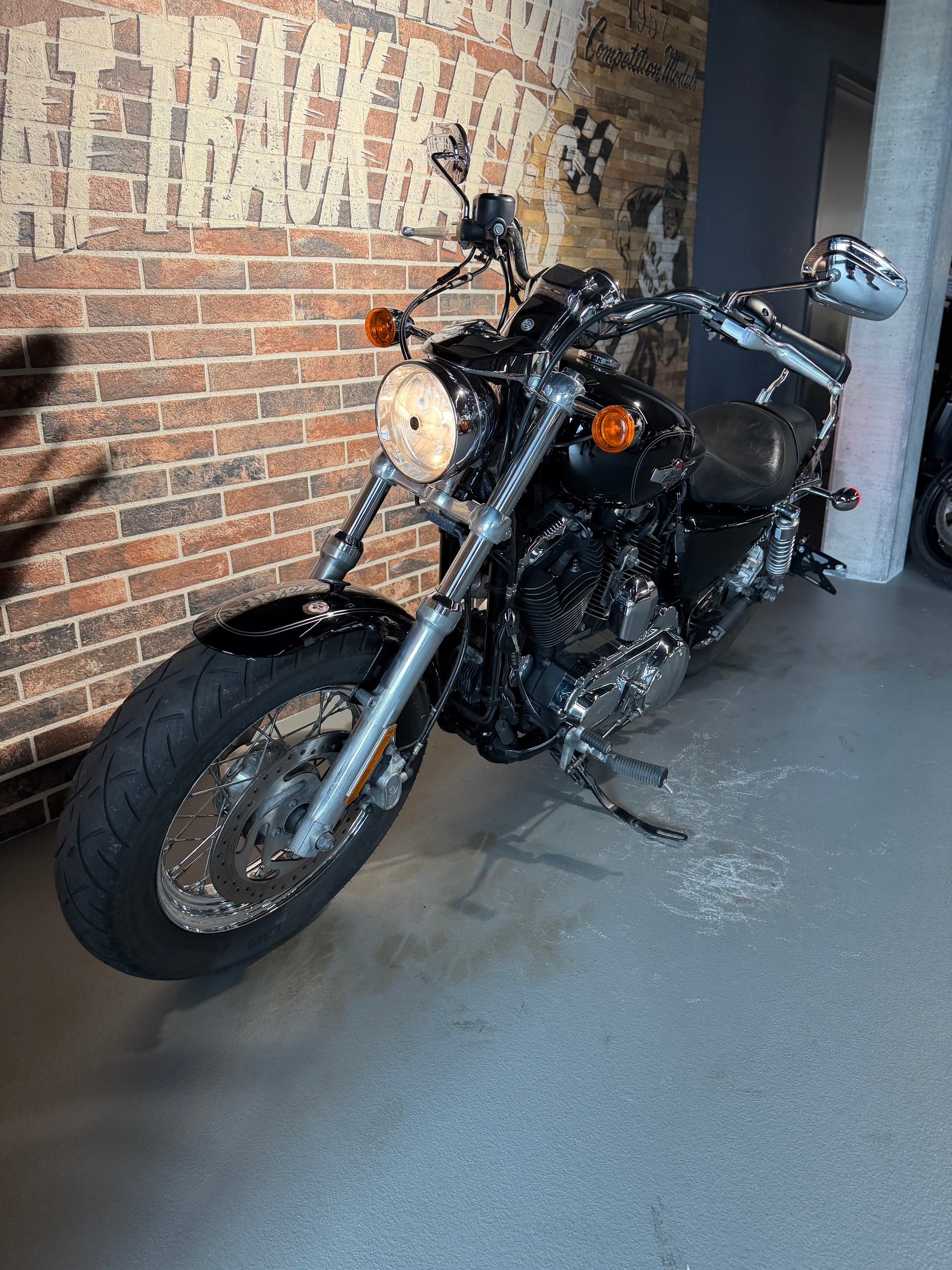 HARLEY-DAVIDSON XL 1200 C Sportster Custom ABS (35 kW)-image-5