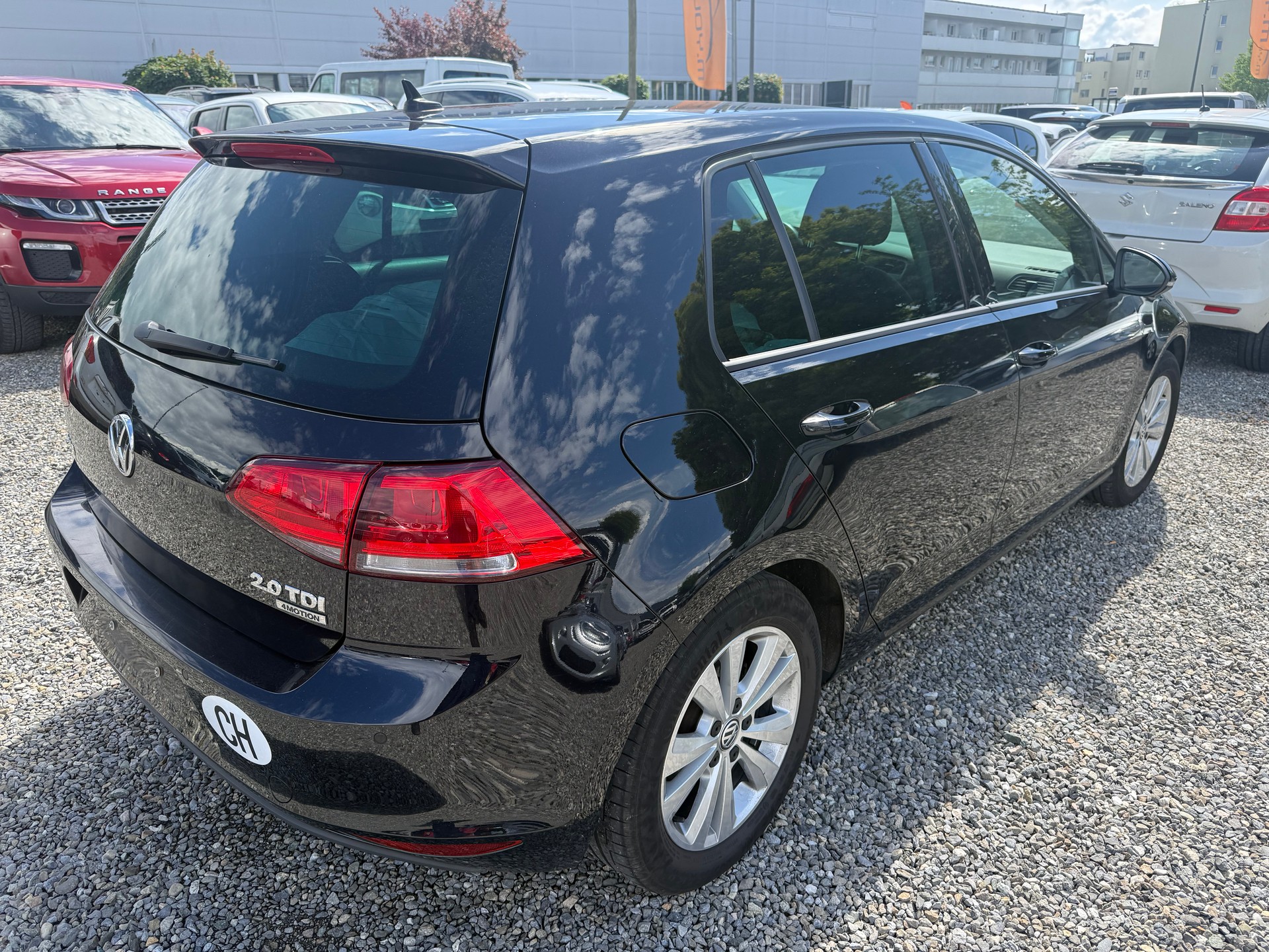 VW Golf 2.0 TDI Highline 4Motion-image-3