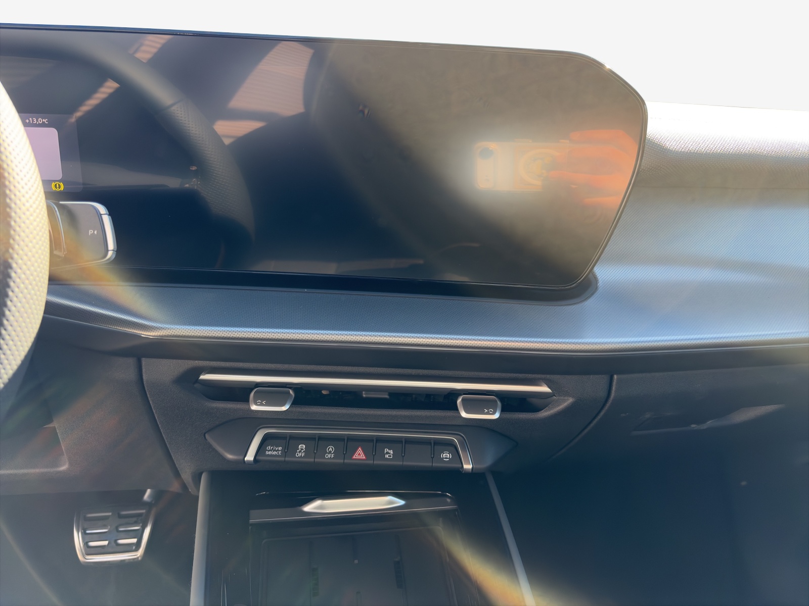 AUDI Q3 SUV 110 kW TFSI S tronic-image-10