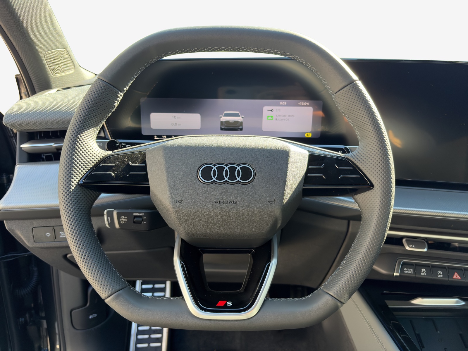 AUDI Q3 SUV 110 kW TFSI S tronic-image-9