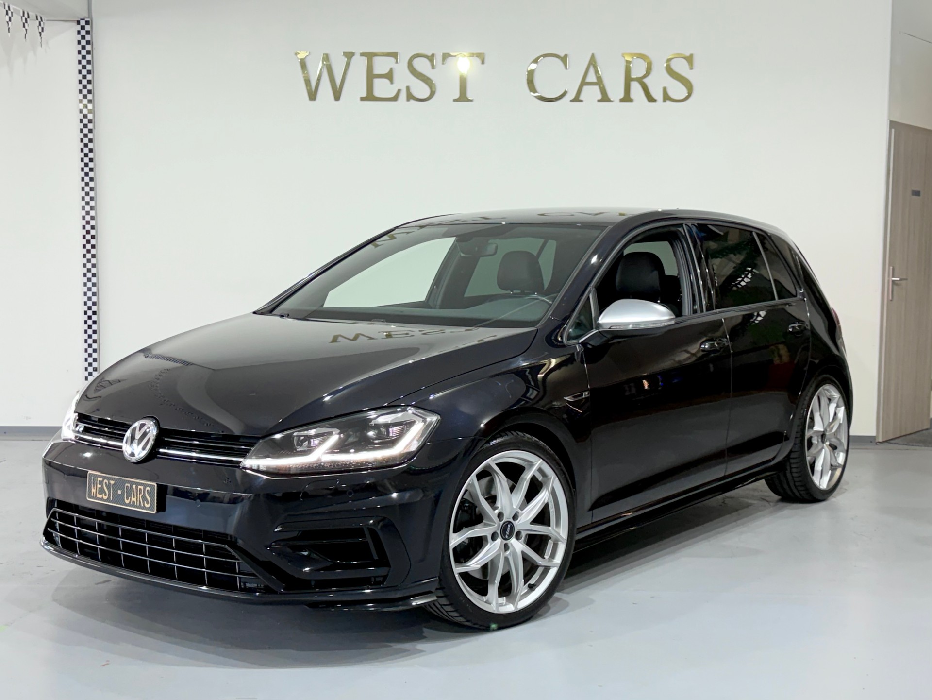 VW Golf 2.0 TSI R 4Motion DSG Facelift