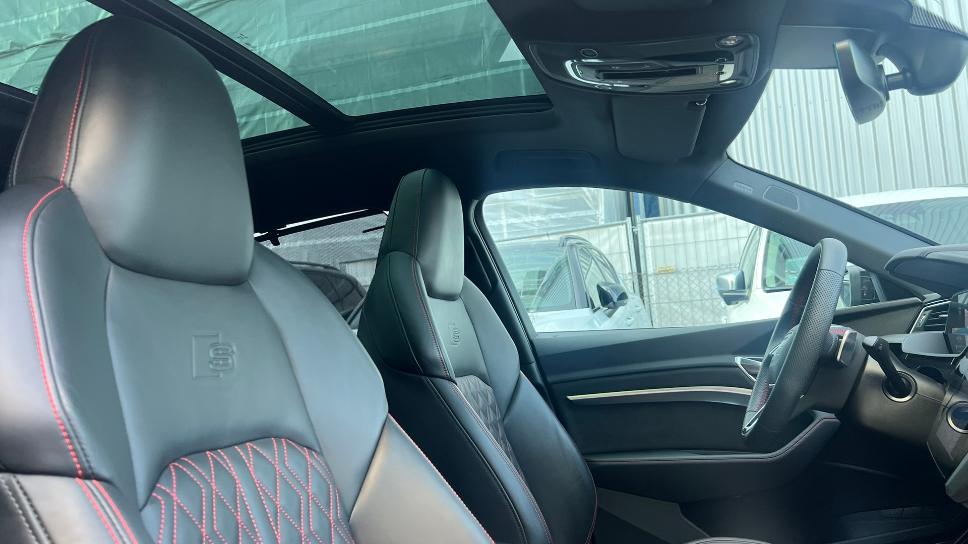 AUDI Q8 SPORTBACK 55 E-TRON BLACK EDITION QUATTRO l 408 PS-image-24