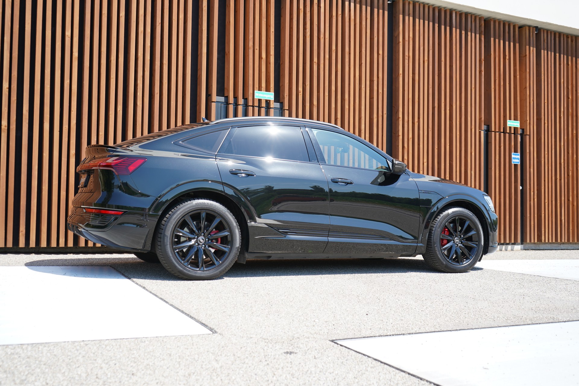 AUDI Q8 SPORTBACK 55 E-TRON BLACK EDITION QUATTRO l 408 PS-image-7