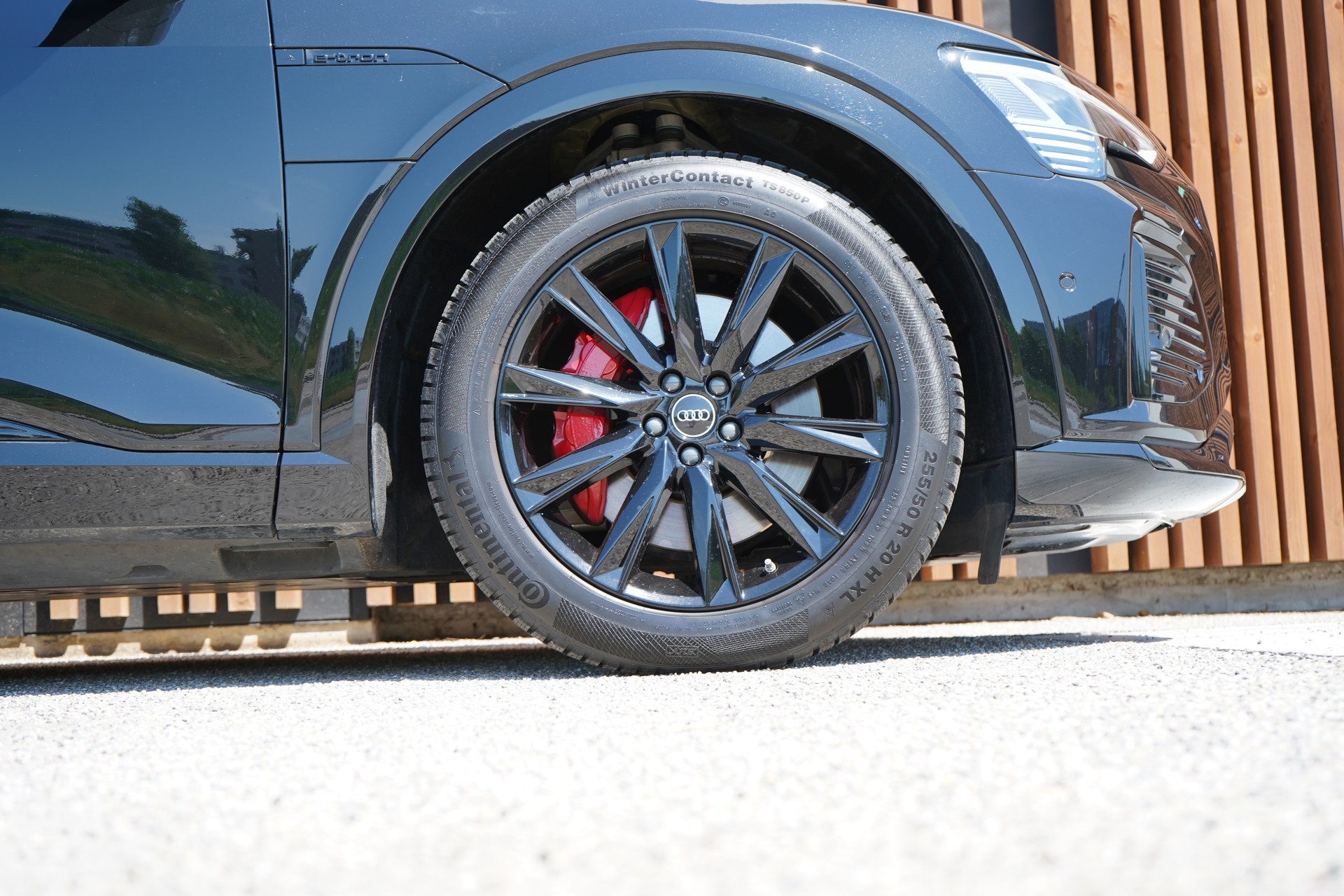 AUDI Q8 SPORTBACK 55 E-TRON BLACK EDITION QUATTRO l 408 PS-image-16