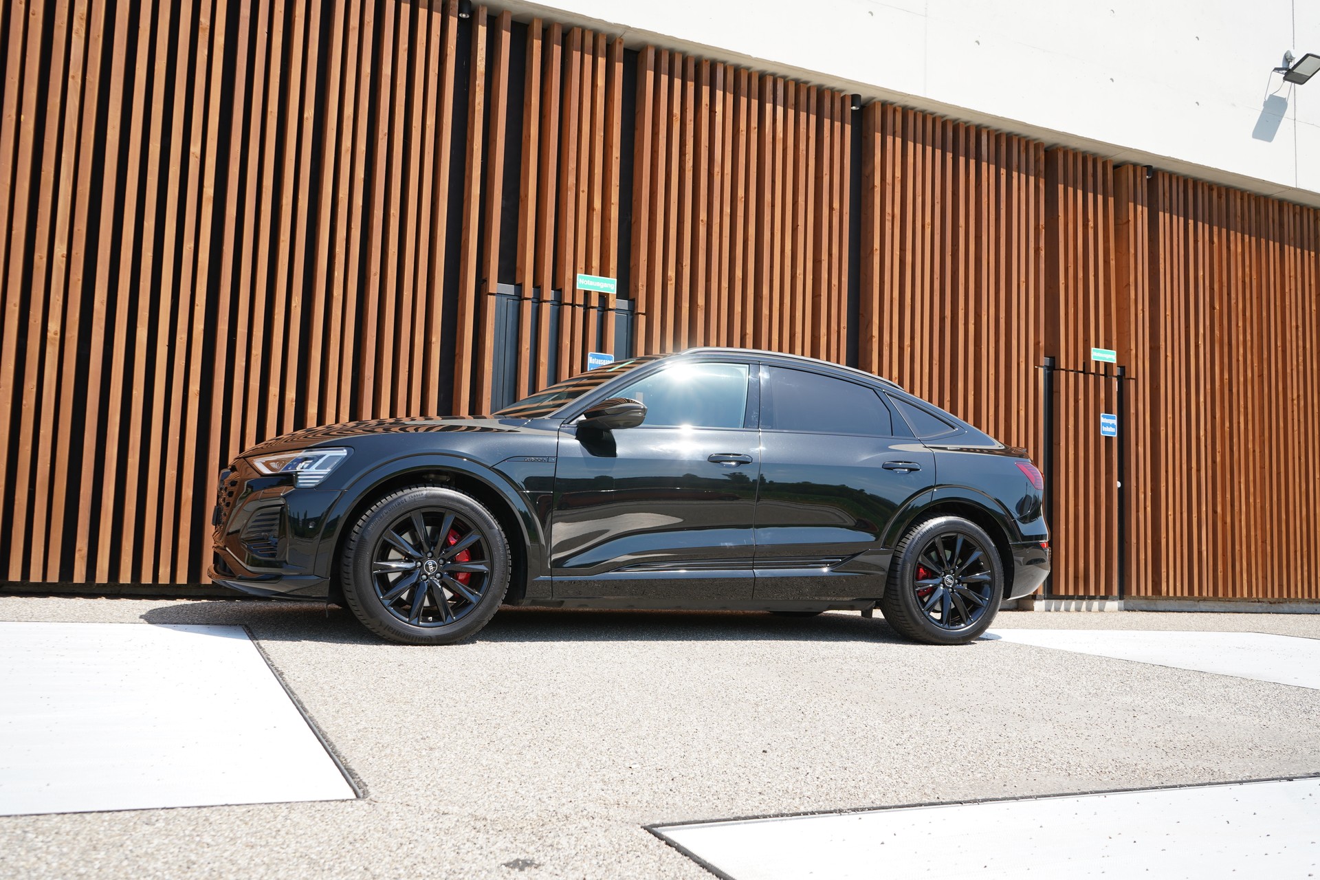 AUDI Q8 SPORTBACK 55 E-TRON BLACK EDITION QUATTRO l 408 PS-image-11