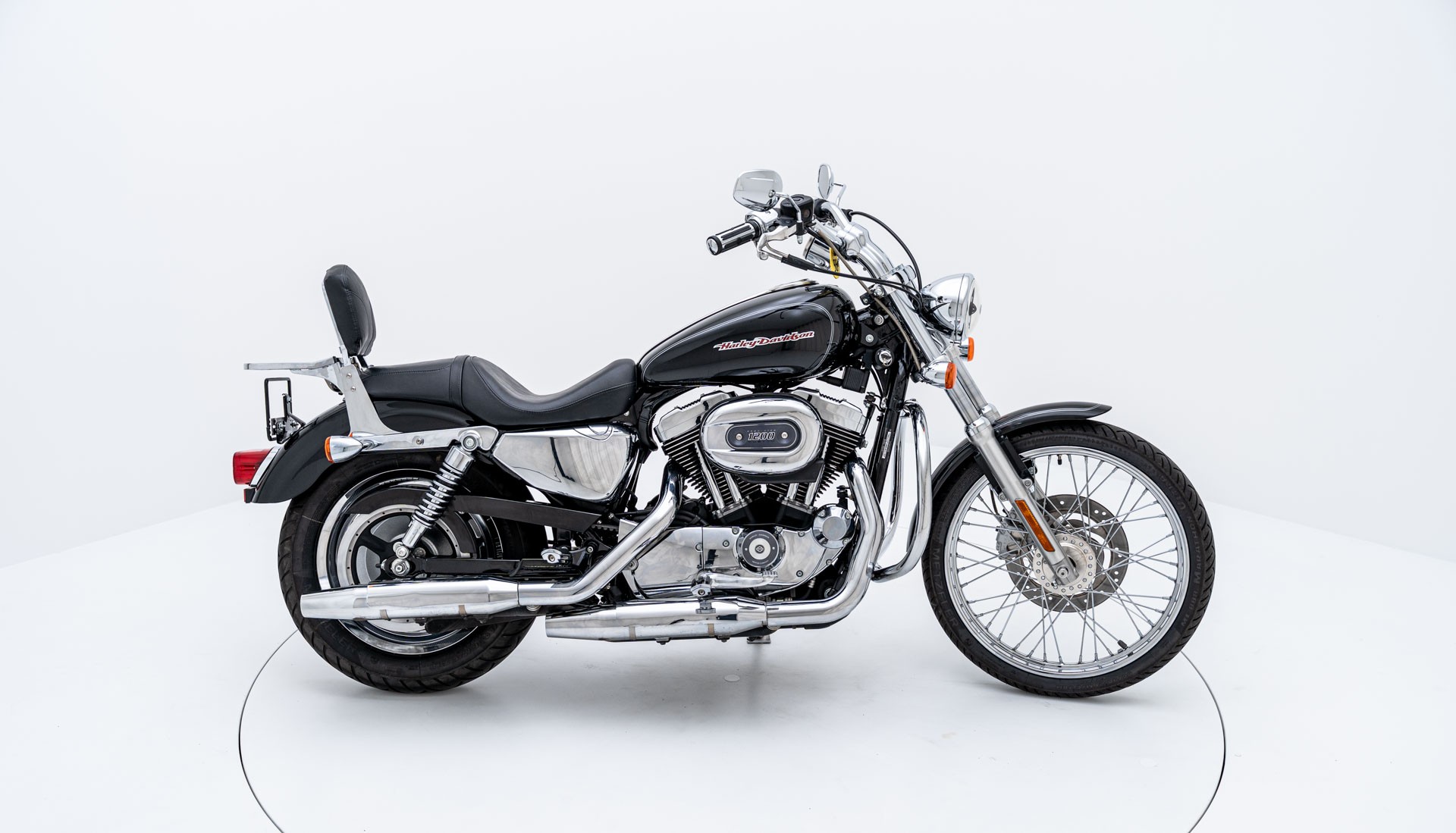 HARLEY-DAVIDSON XL 1200 C Sportster Custom
