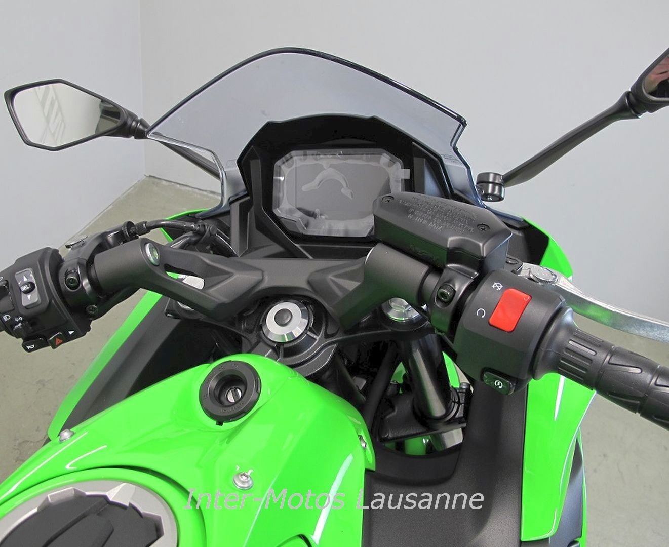 KAWASAKI NINJA 650 (50.2/35KW)-image-6