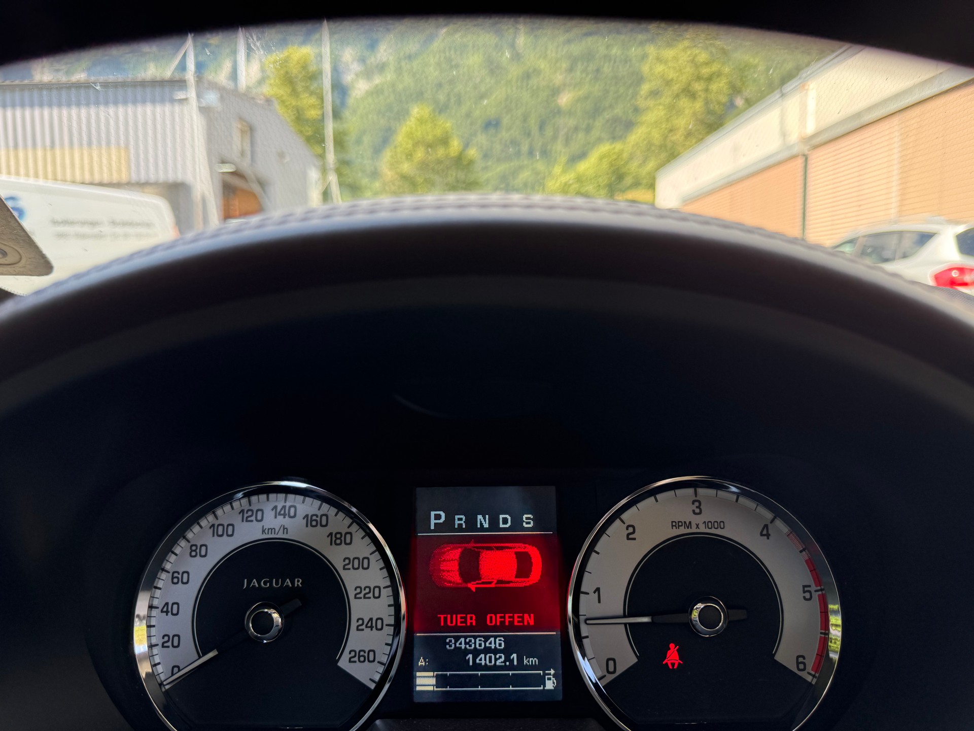 JAGUAR XF 3.0d S V6 Premium Luxury-image-7