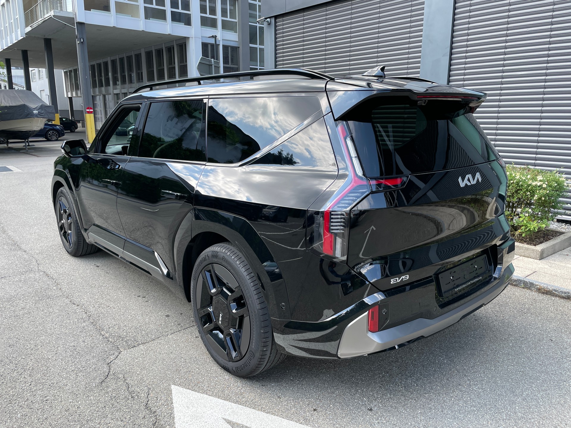 KIA EV9 99,8 kWh GT-Line 4x4, Panoramadach und 7-Sitzer-showroom-element-2