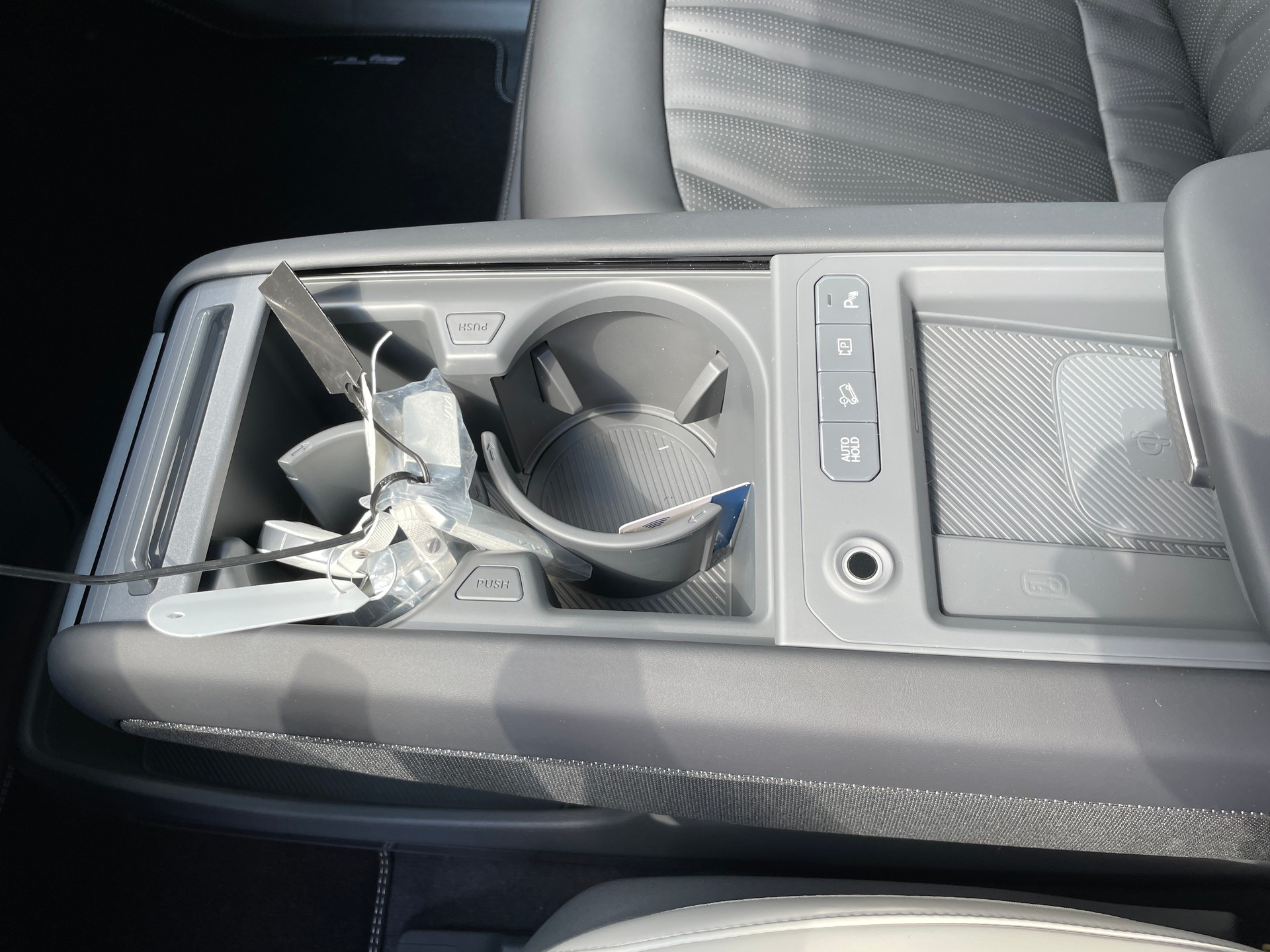 KIA EV9 99,8 kWh GT-Line 4x4, Panoramadach und 7-Sitzer-image-27