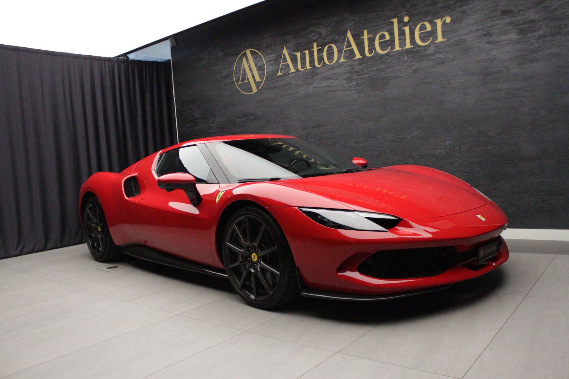 FERRARI 296 GTB-showroom-element-2