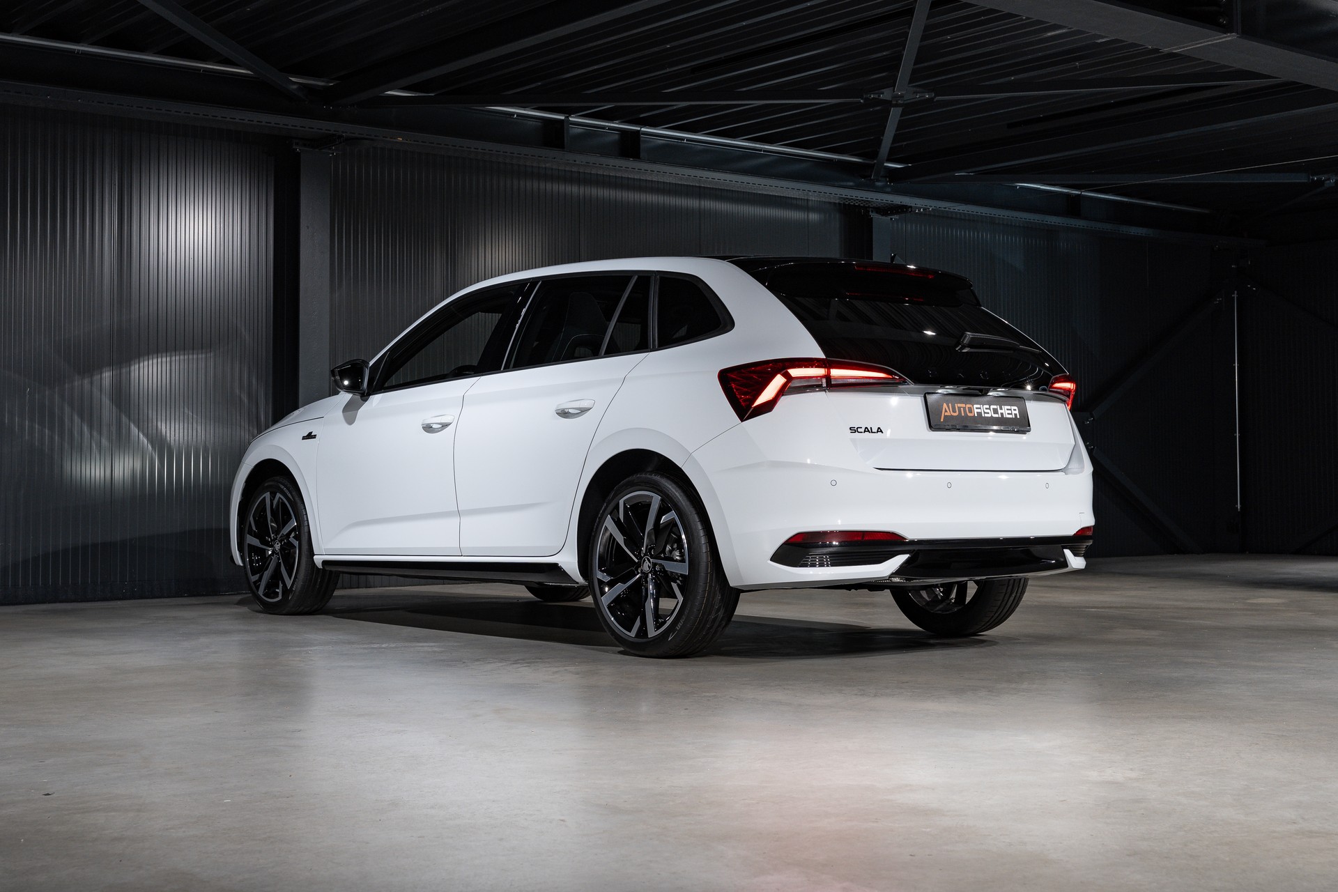 SKODA Scala 1.5 TSI Monte Carlo DSG-image-7
