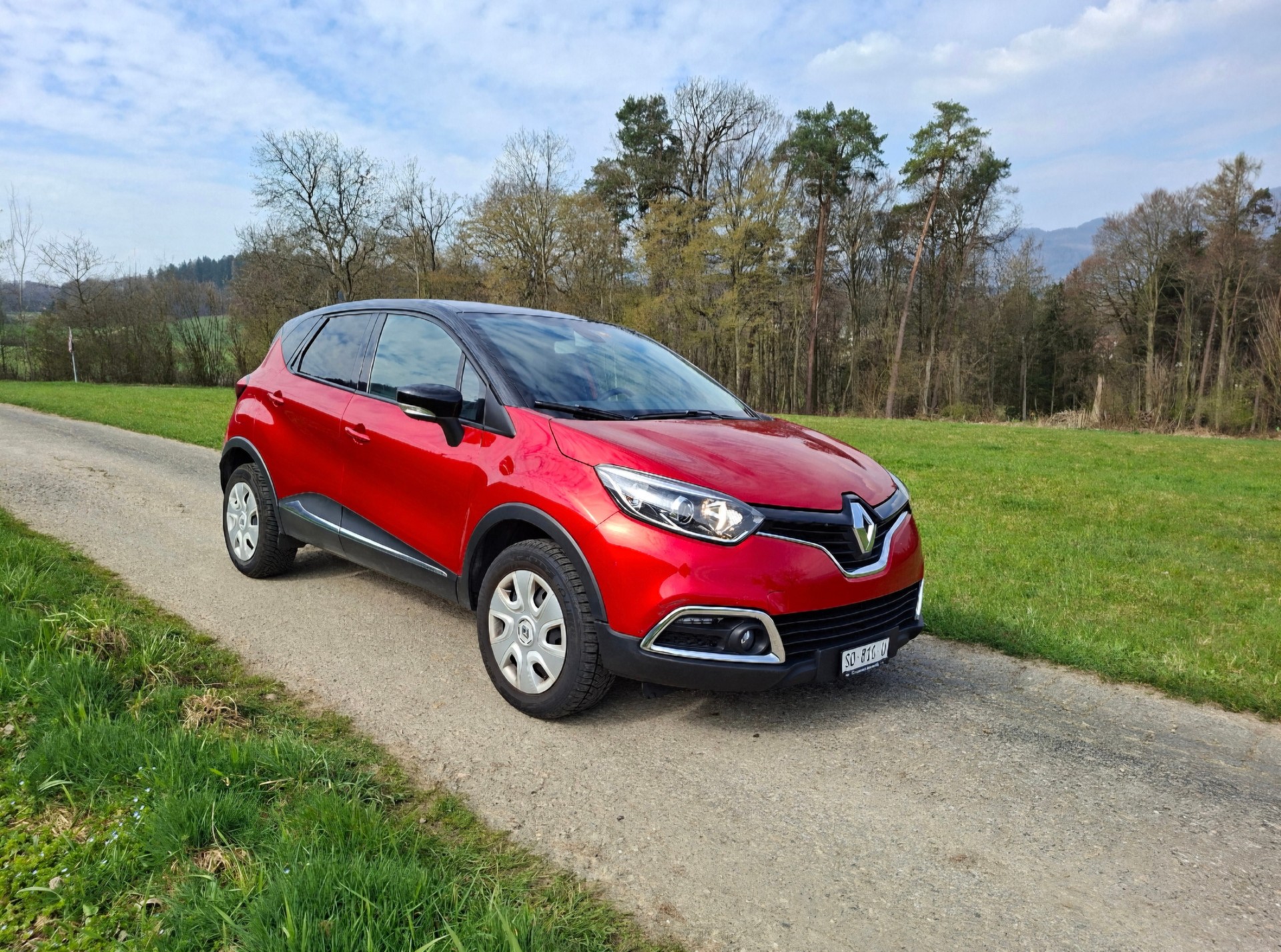 RENAULT Captur 1.2 T 16V Intens-showroom-element-3
