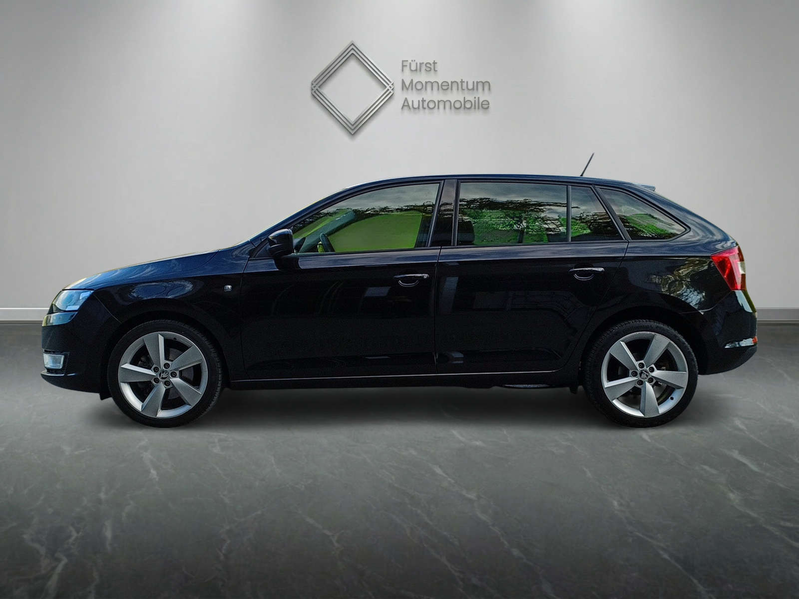 SKODA Rapid Spaceback 1.4 TSI Ambition DSG-showroom-element-3