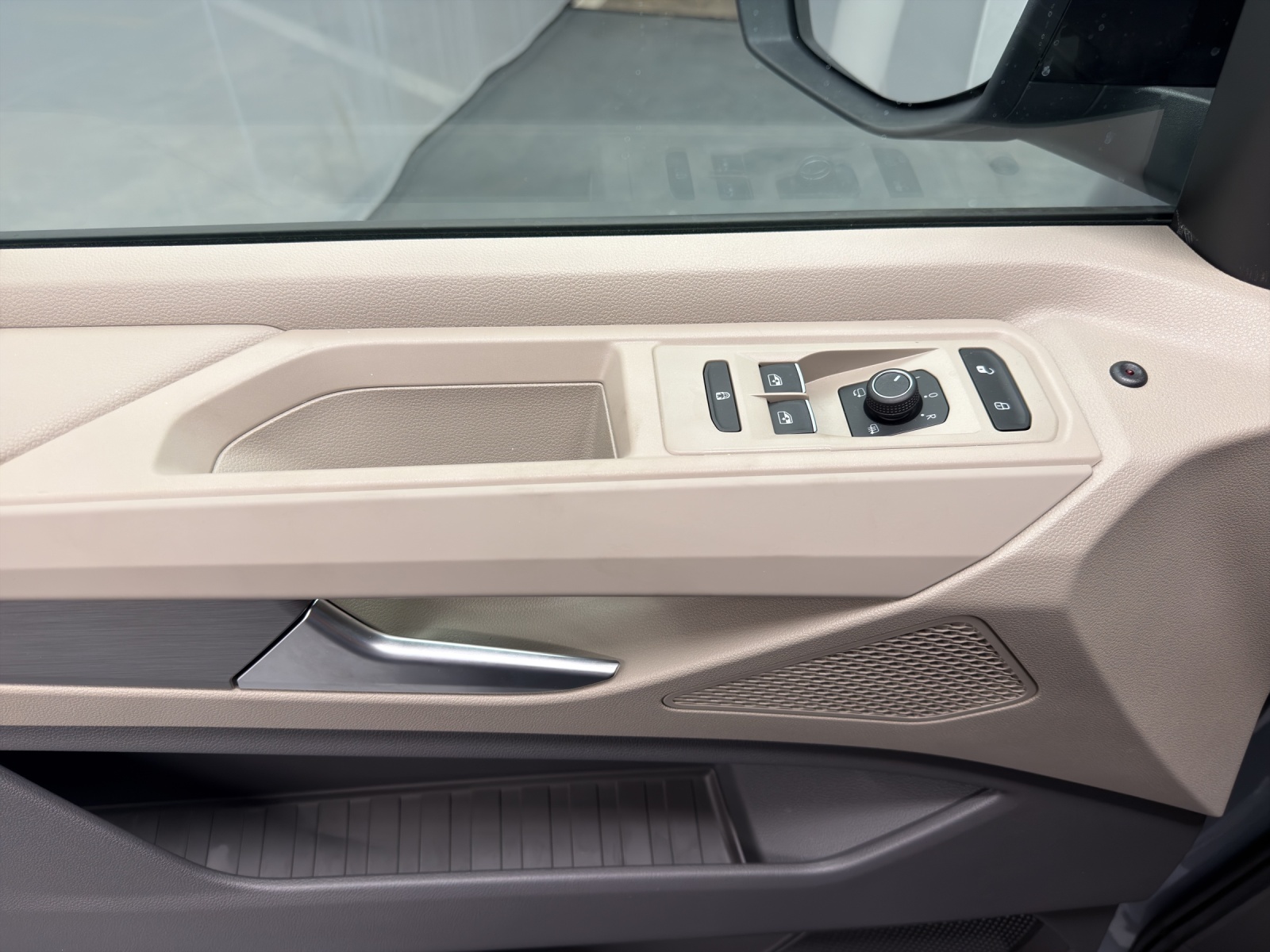 VW T6 California 2.0 TDI Ocean Liberty DSG-image-11