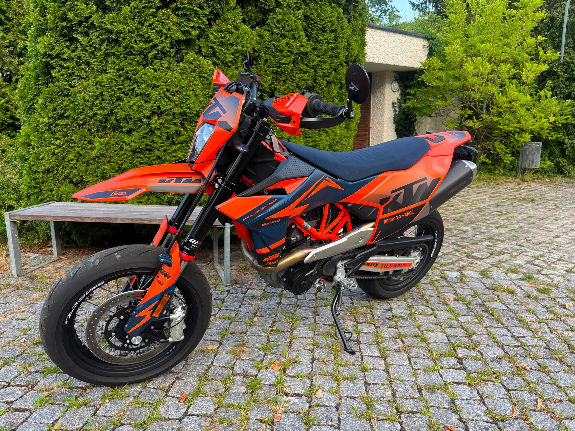 KTM 690 Enduro R-image-3